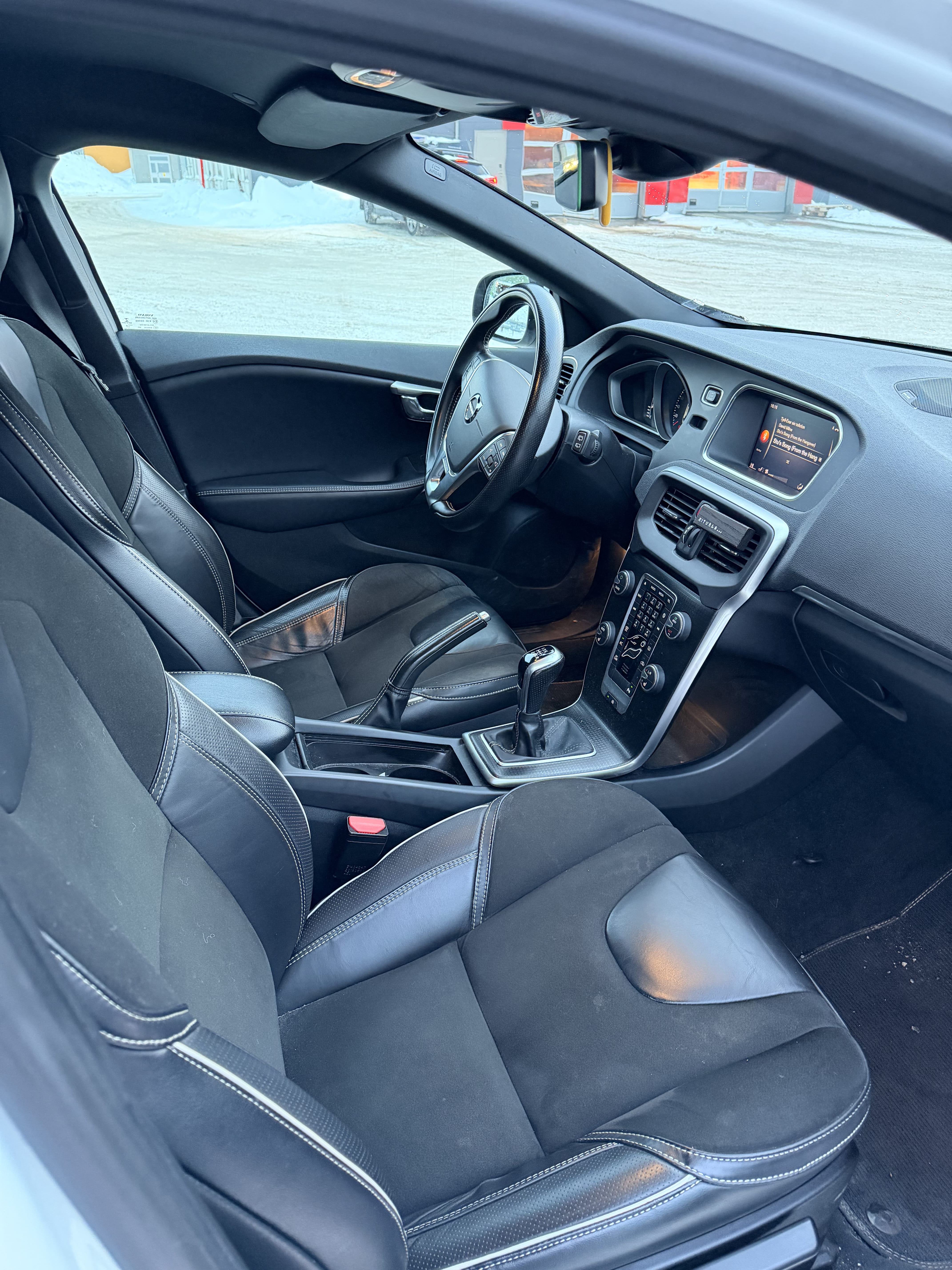 Volvo V40 mit Navigationsgerät