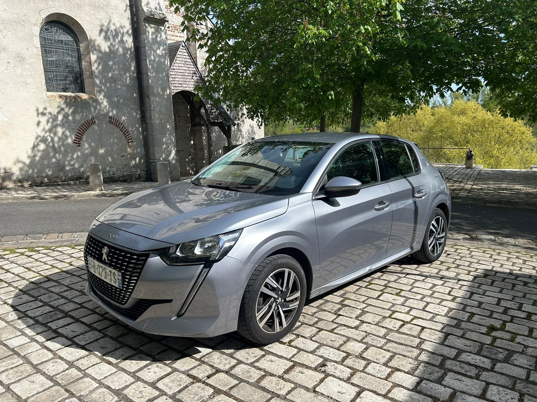 Peugeot 208, 2019, Essence 95