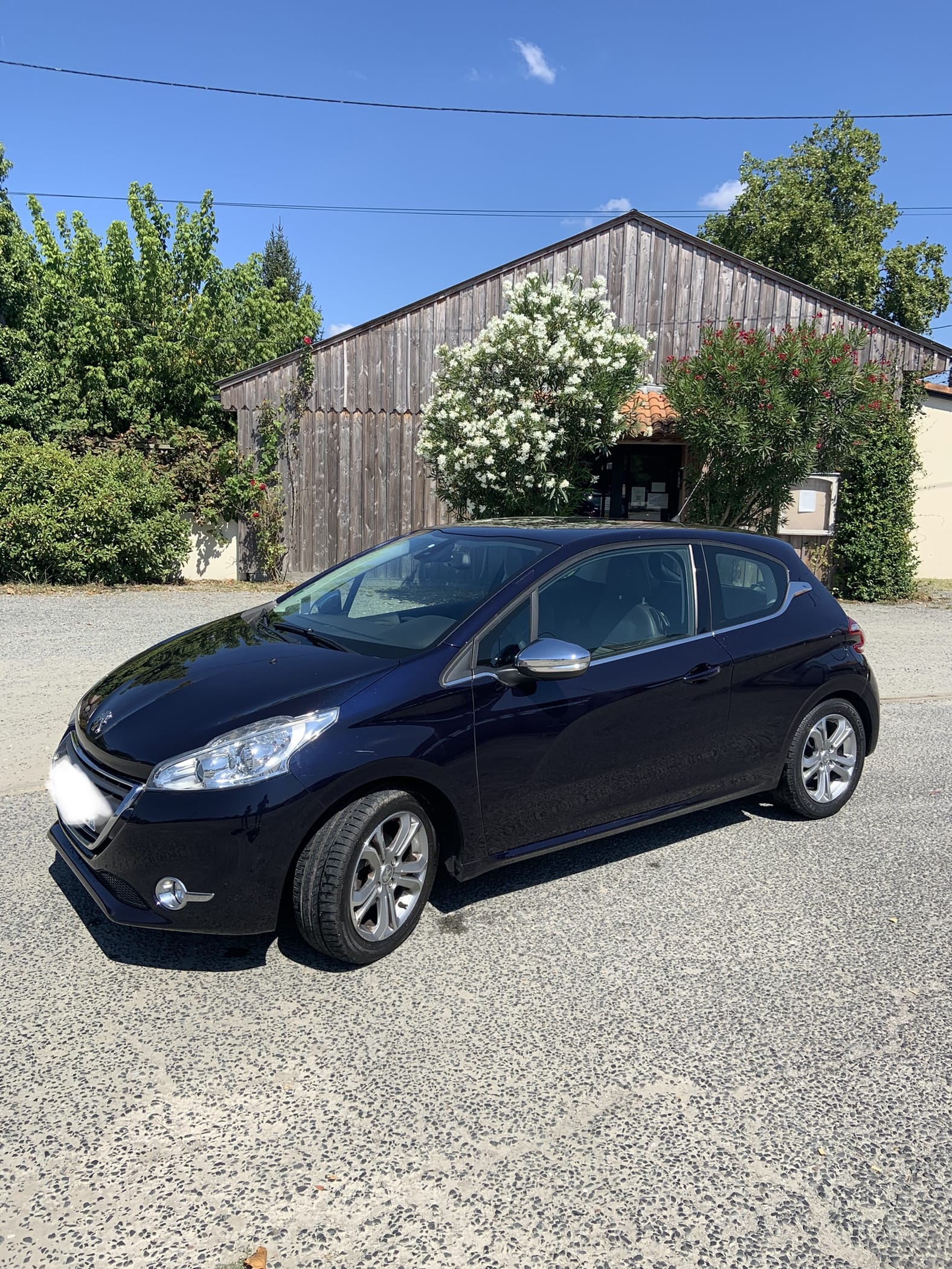 Peugeot 208 avec Climatisation