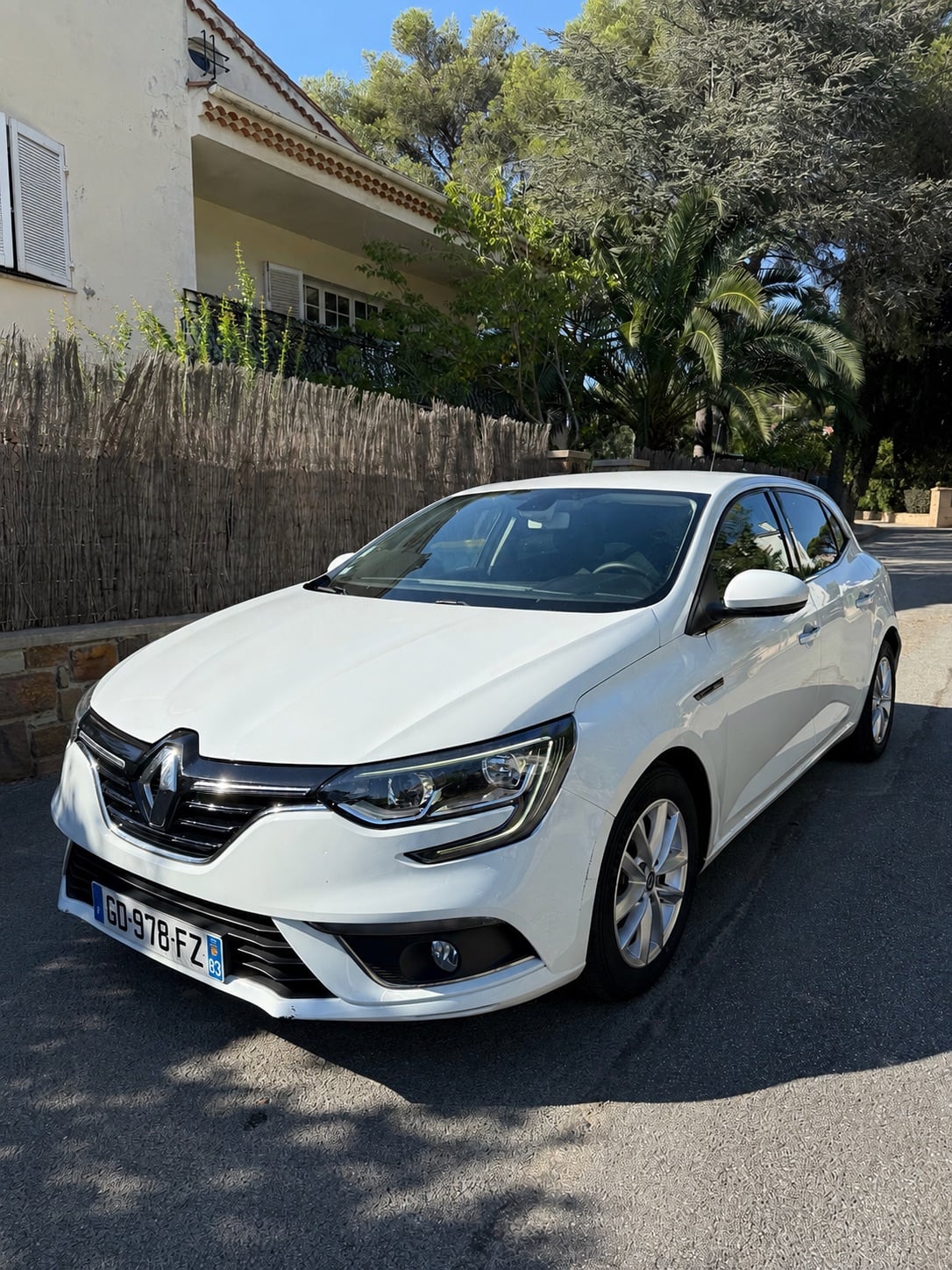 Renault Mégane, 2017, Essence 98