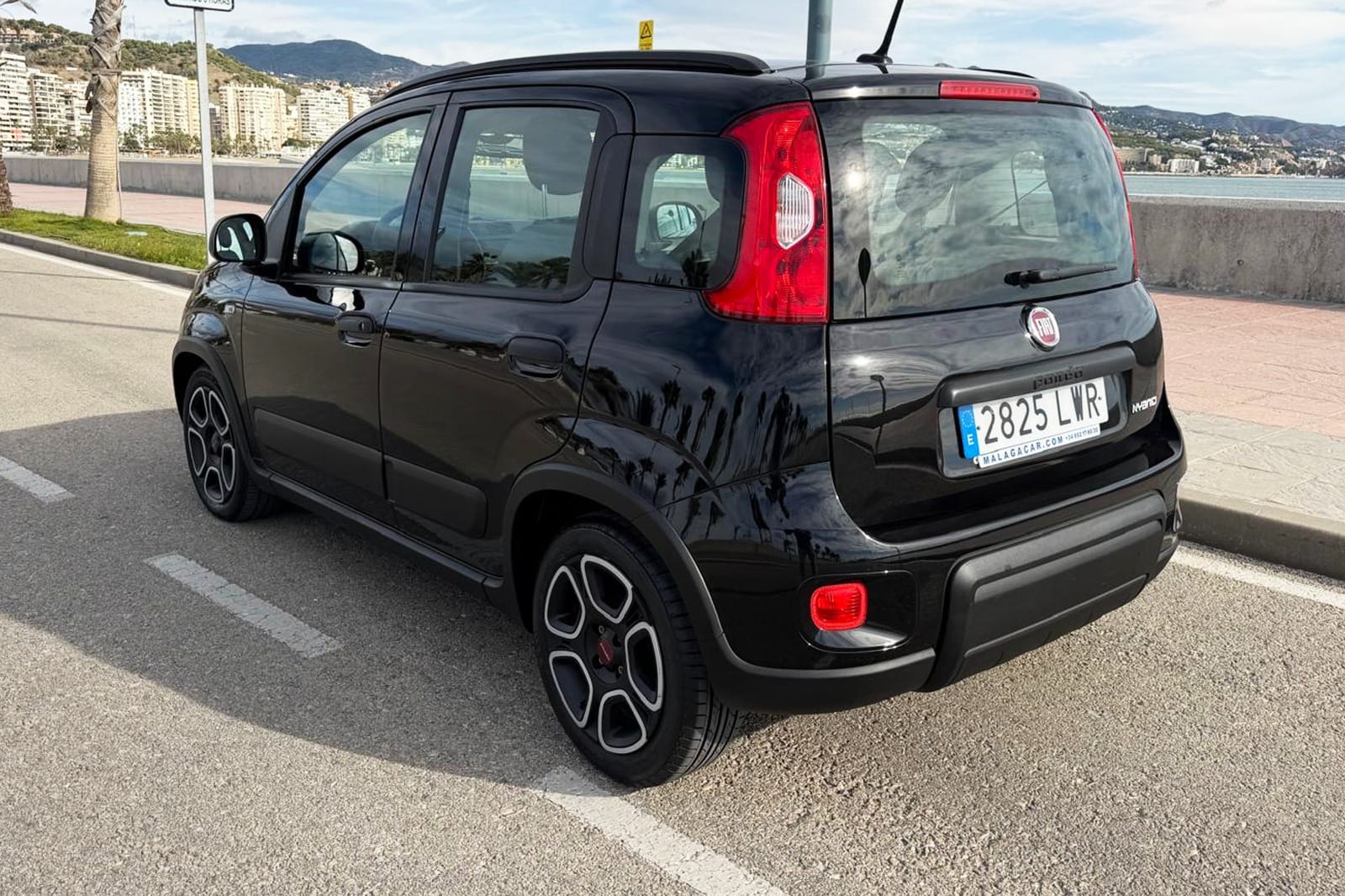 Fiat Panda, 2022, Gasolina 95 / Eléctrico (híbrido)