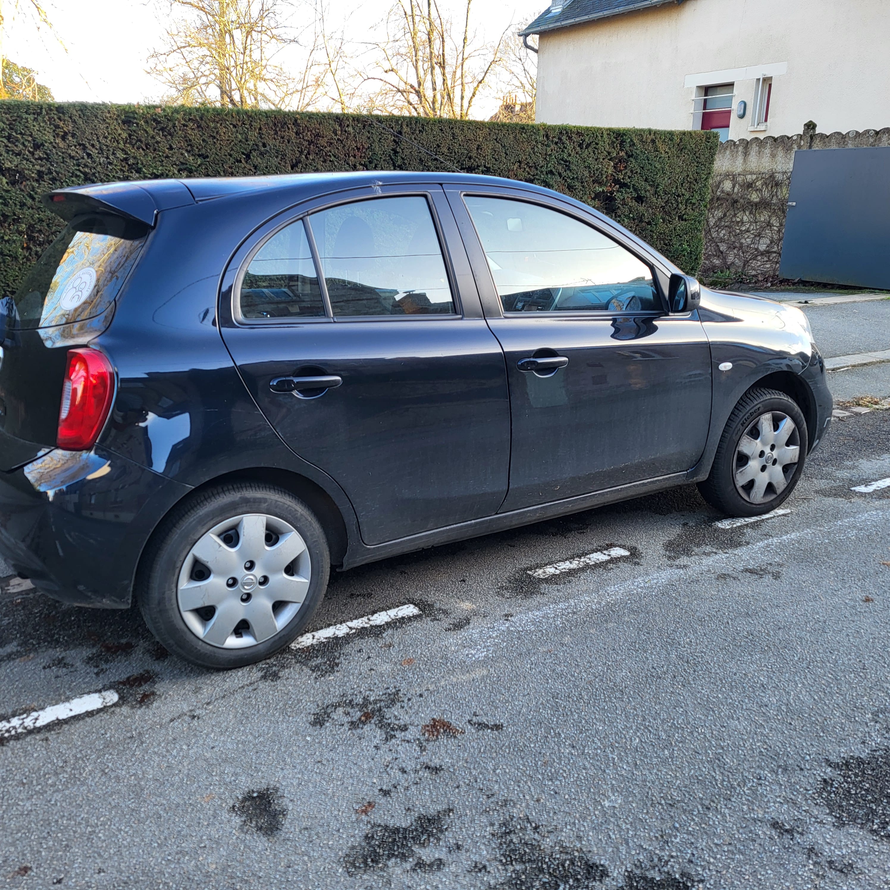 Nissan Micra avec Climatisation