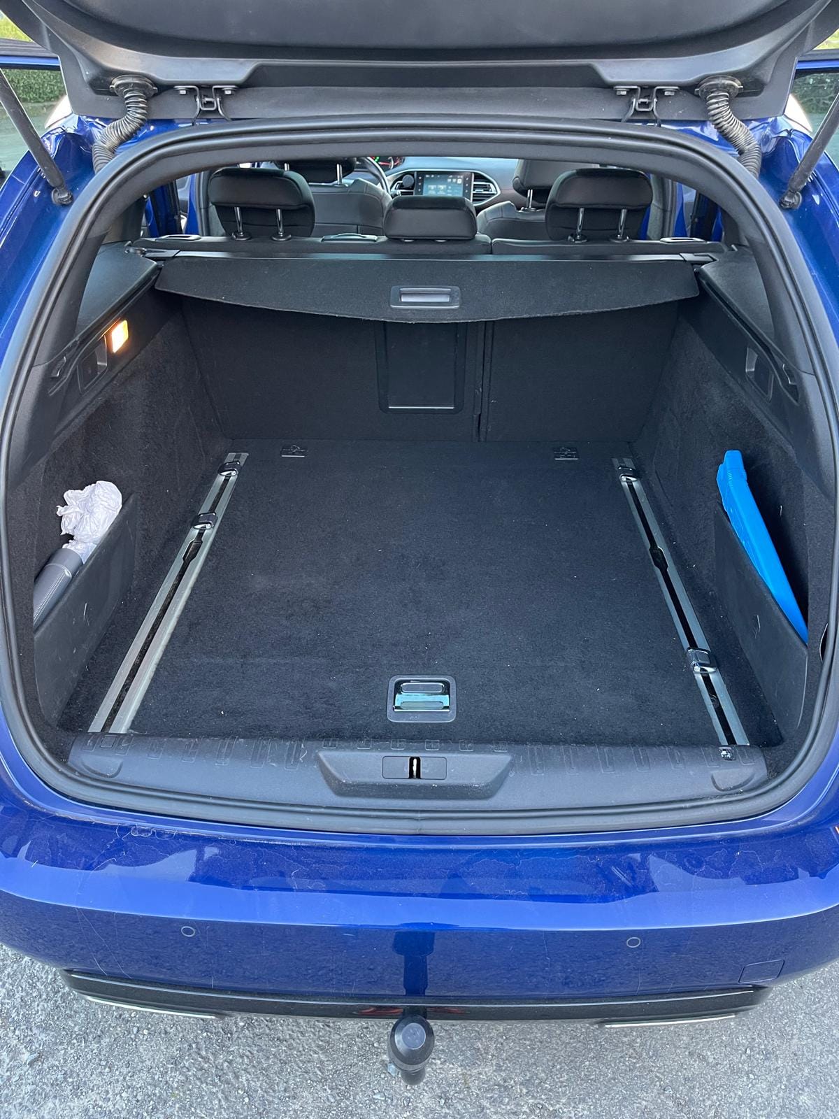Peugeot 308 GT with Hitch
