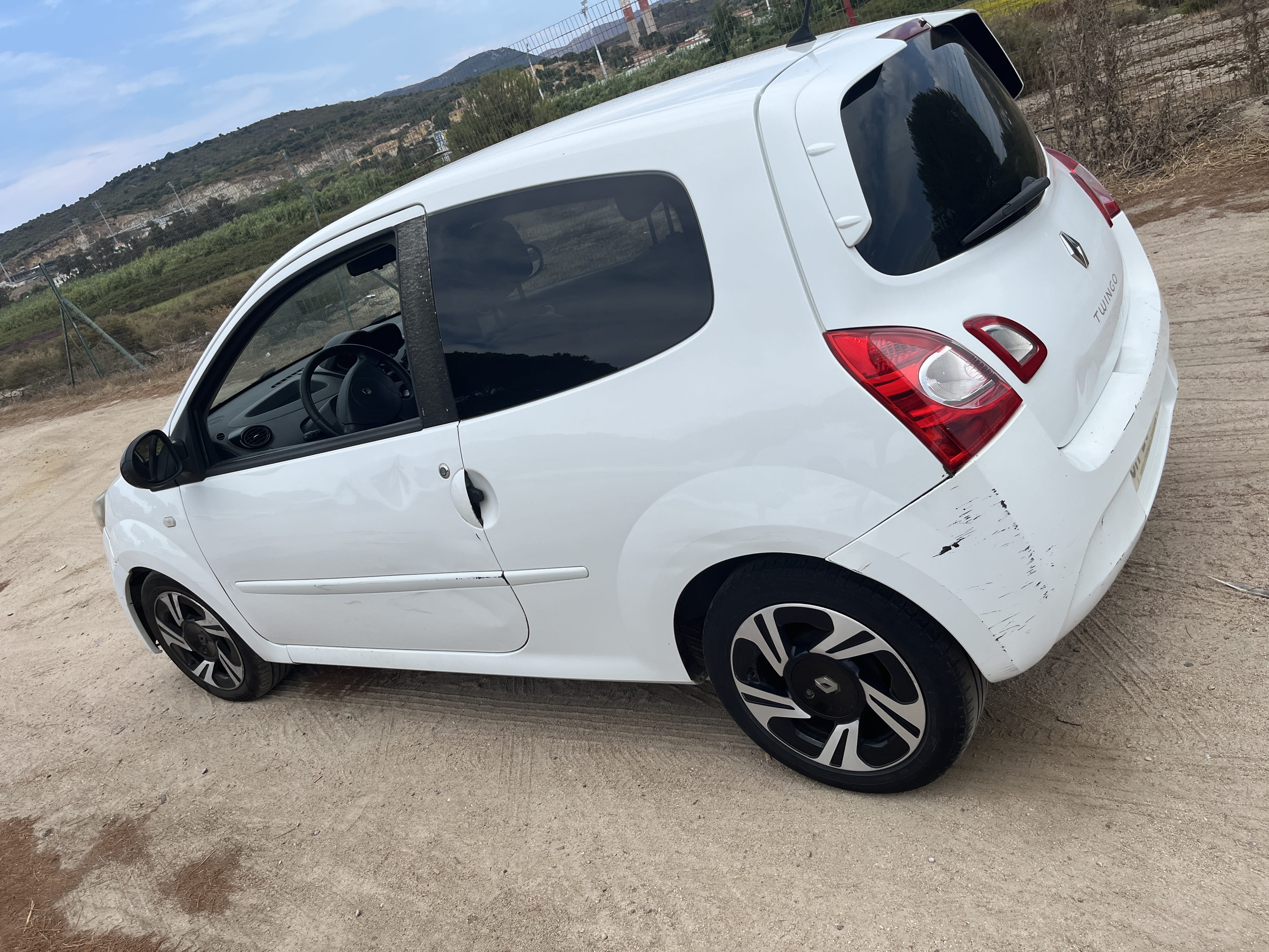 Renault Twingo II avec Siège bébé