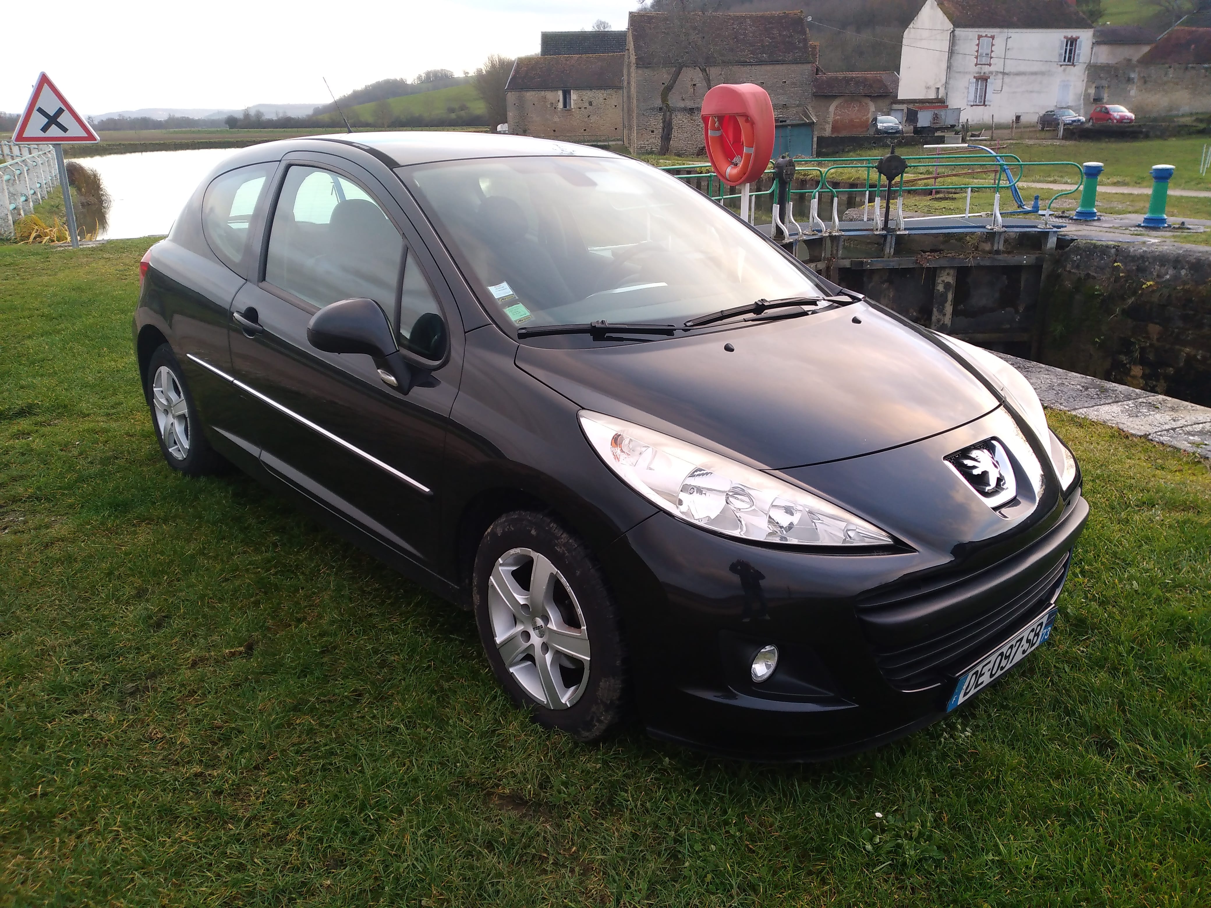 Peugeot 207 1.4 hdi, 2014, Diesel