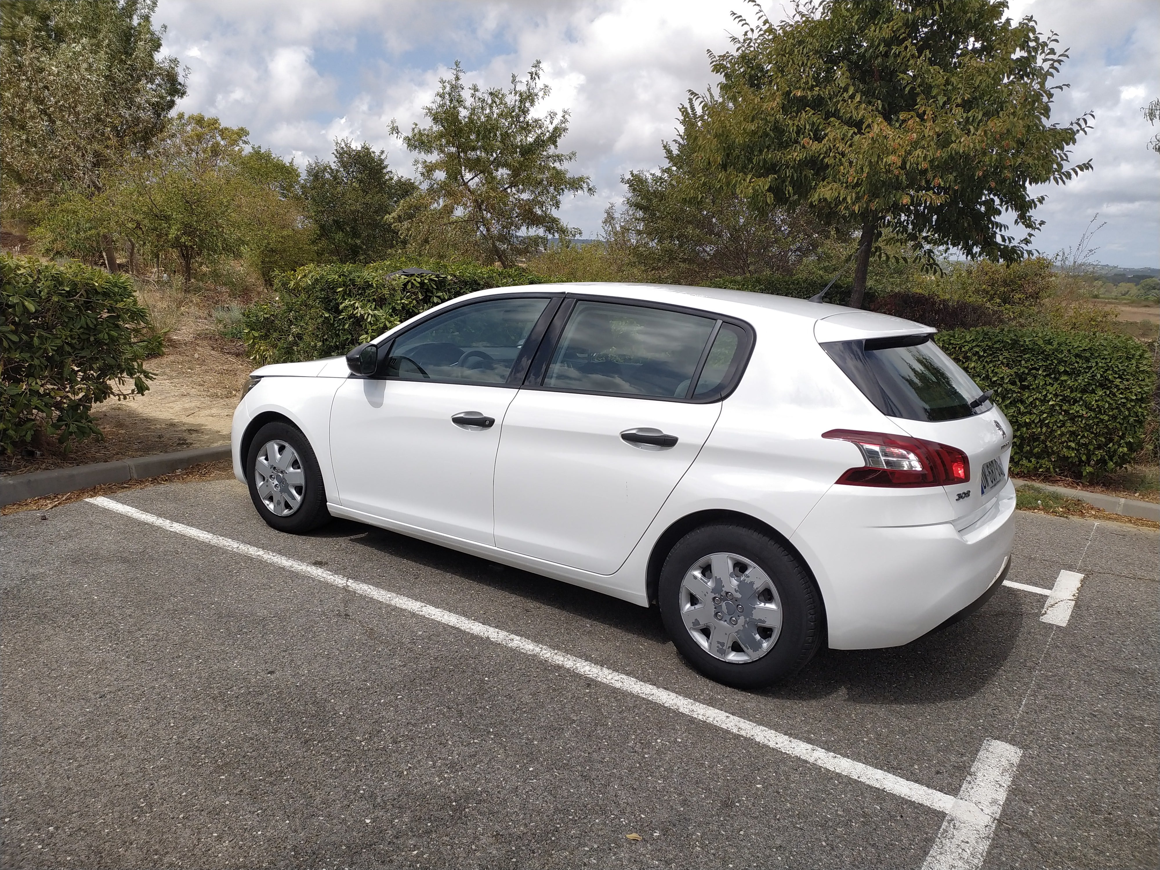 Peugeot 308 Essance avec Climatisation