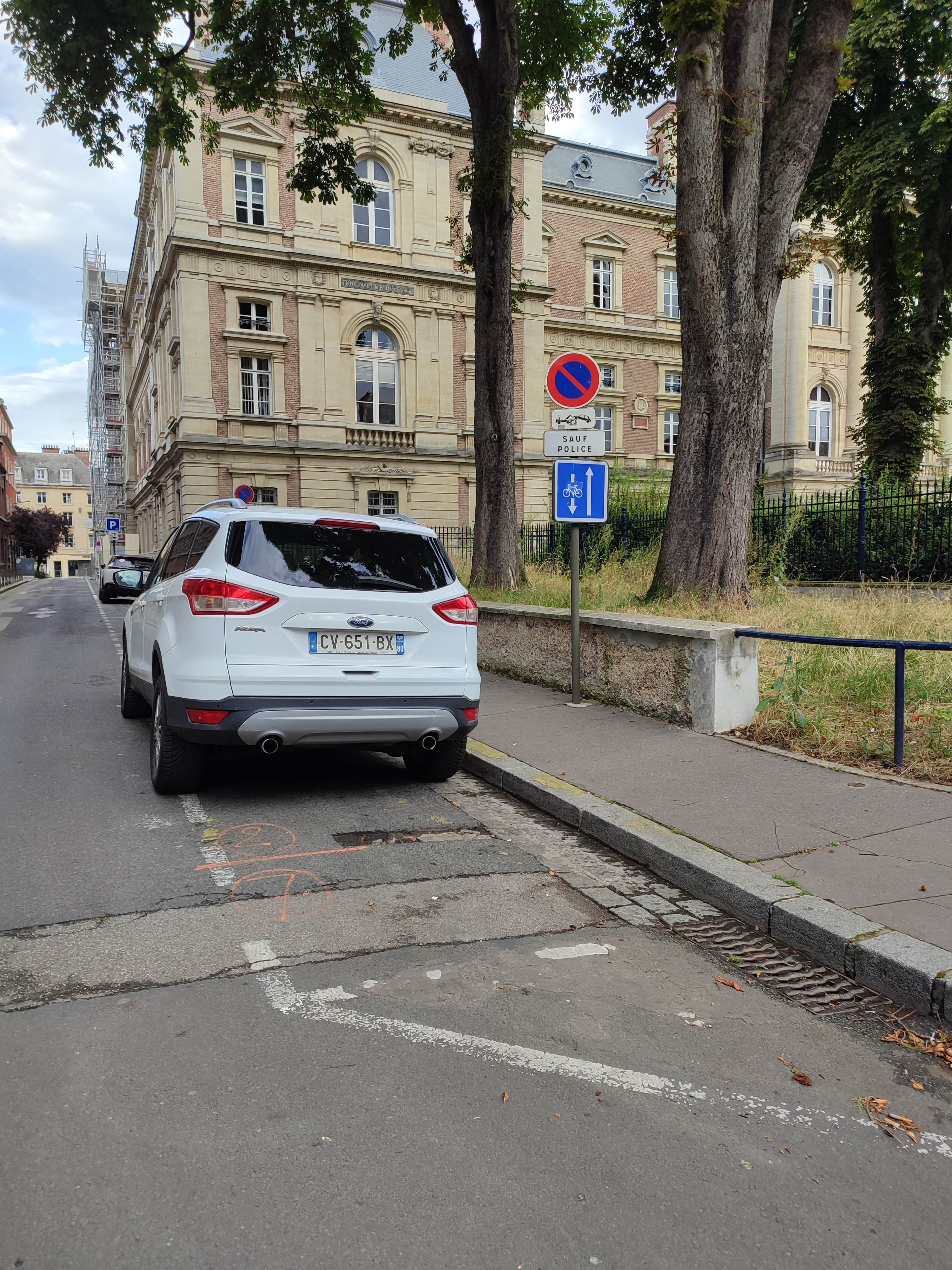 Ford Kuga avec GPS