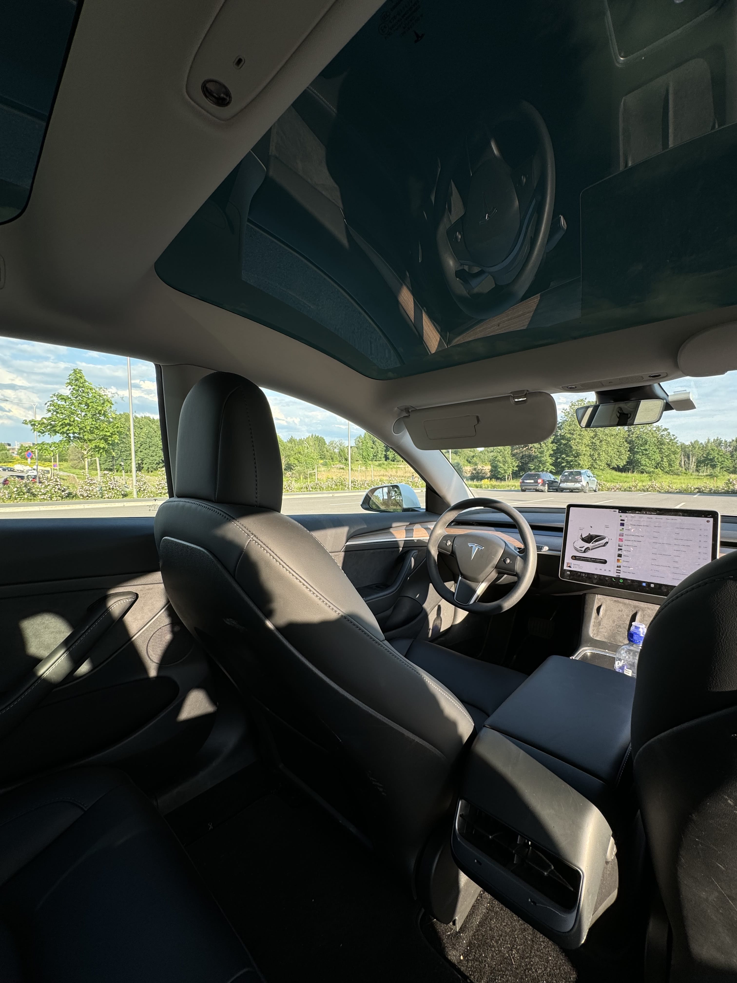 Tesla Model 3 with Air conditioning