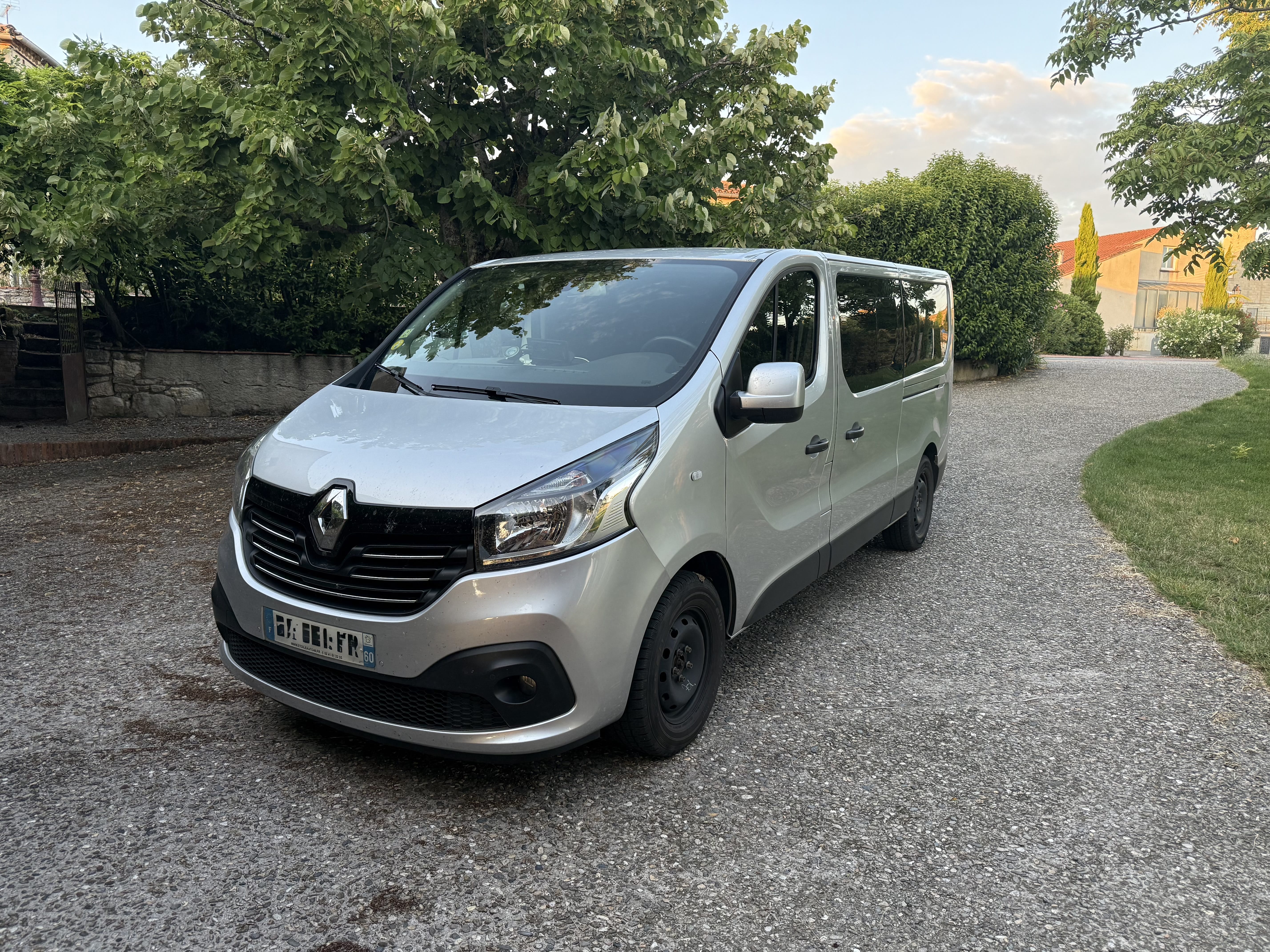 Renault Trafic Passenger 1,6 dci L2H1 8 places, 2018, Diesel, 8 places