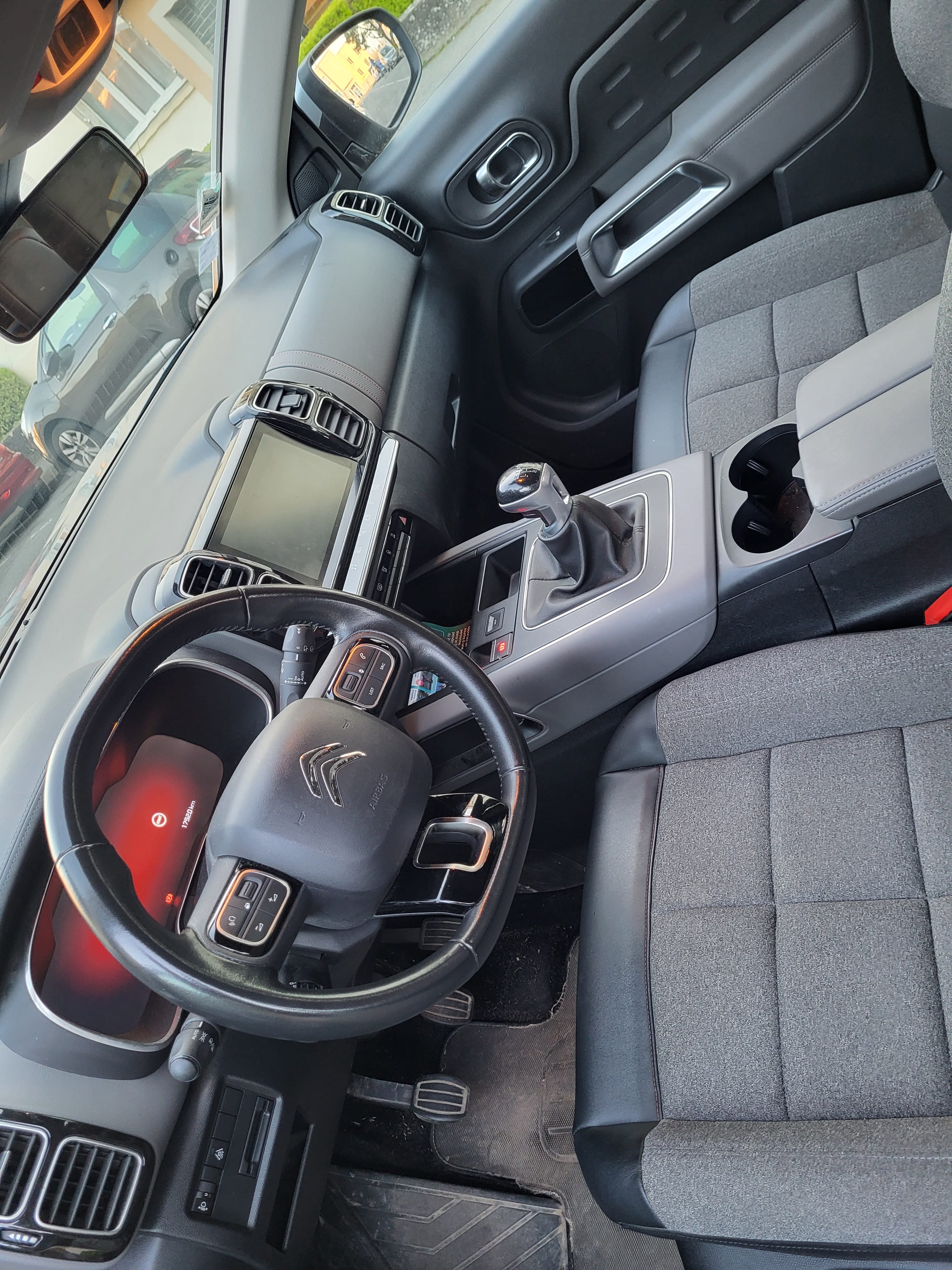 Citroen C5 Aircross avec Climatisation