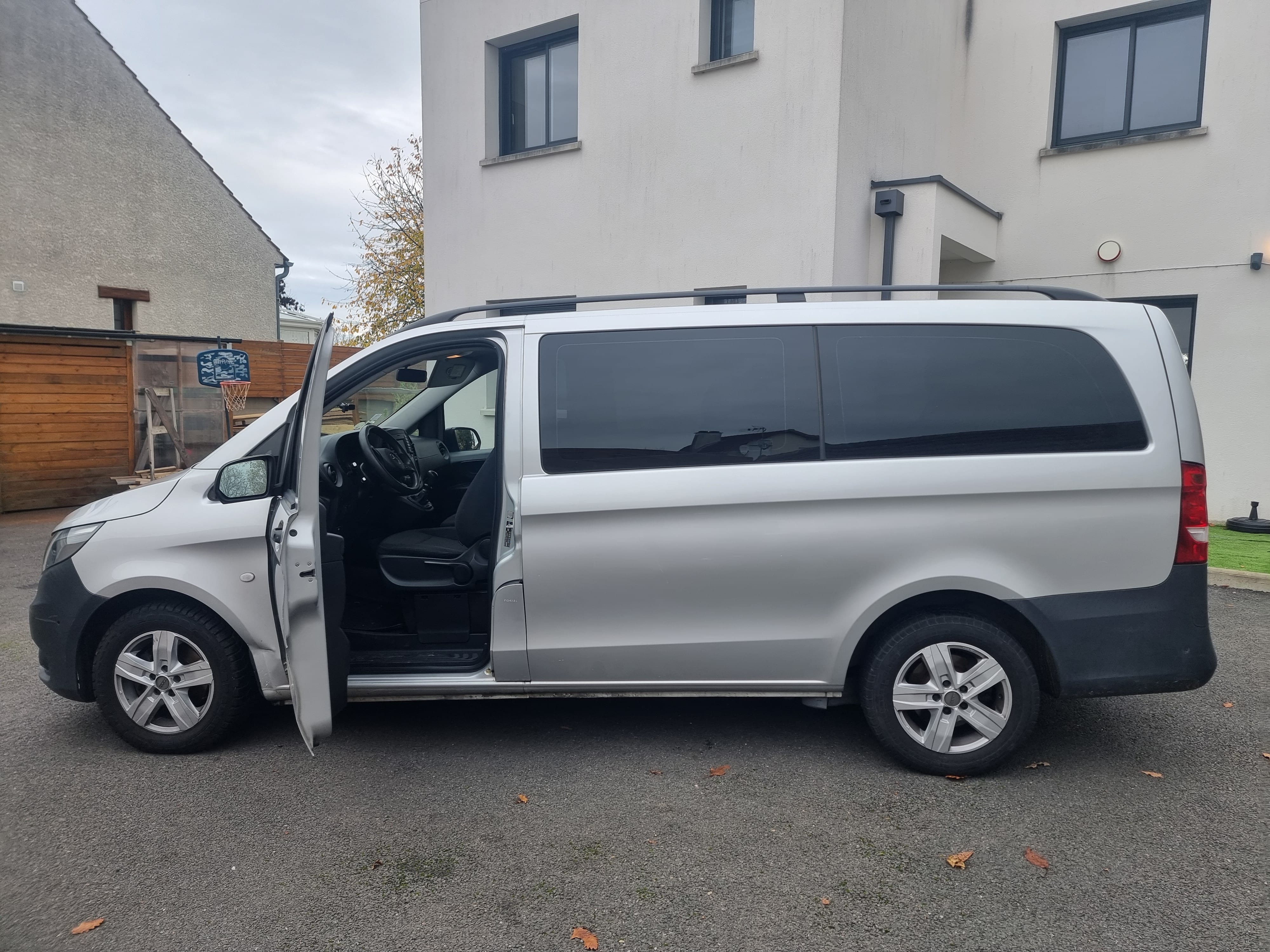 Mercedes-Benz Vito Tourer avec Climatisation