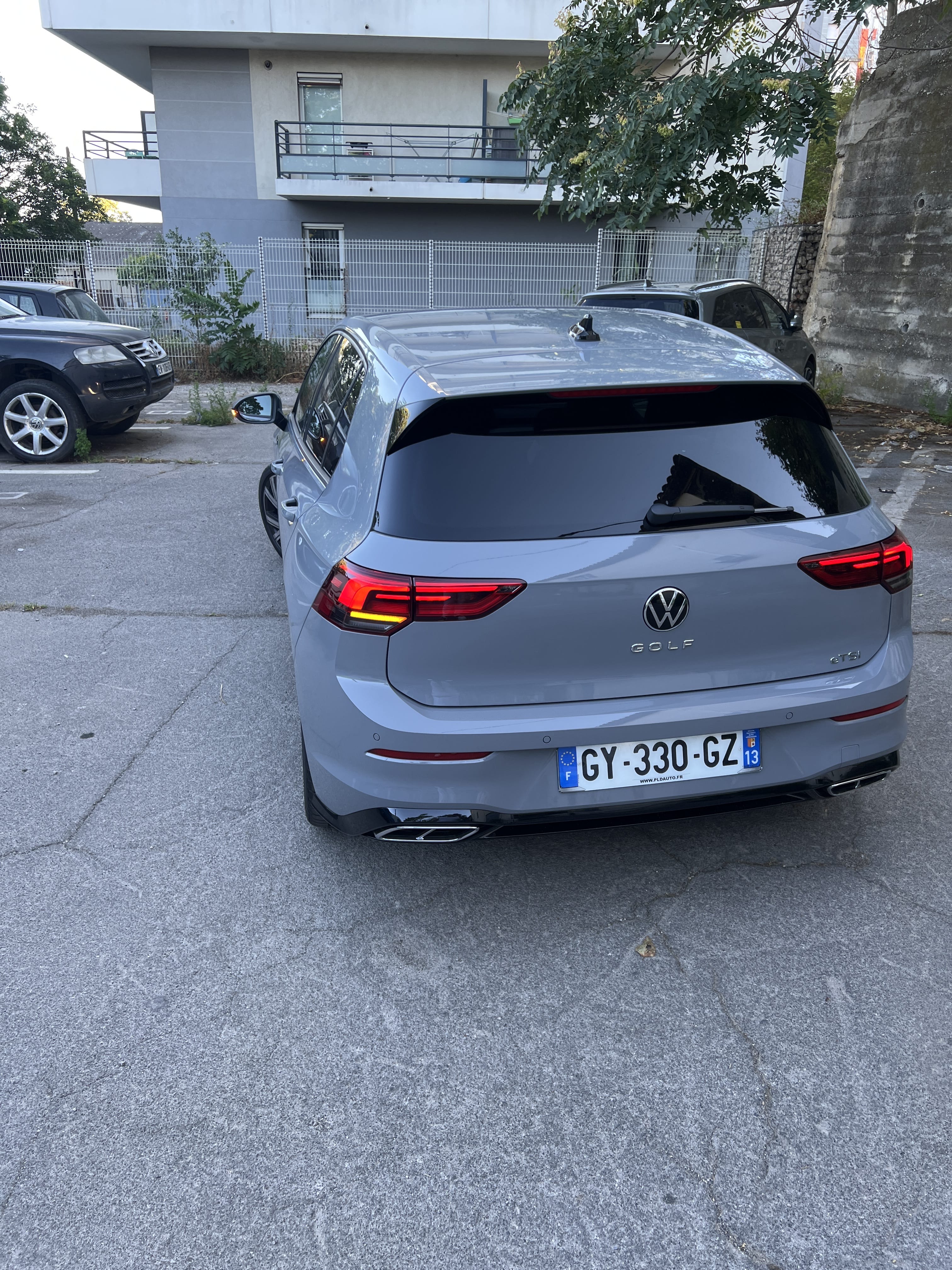 Volkswagen Golf R-Line 1.5 e-sti met GPS