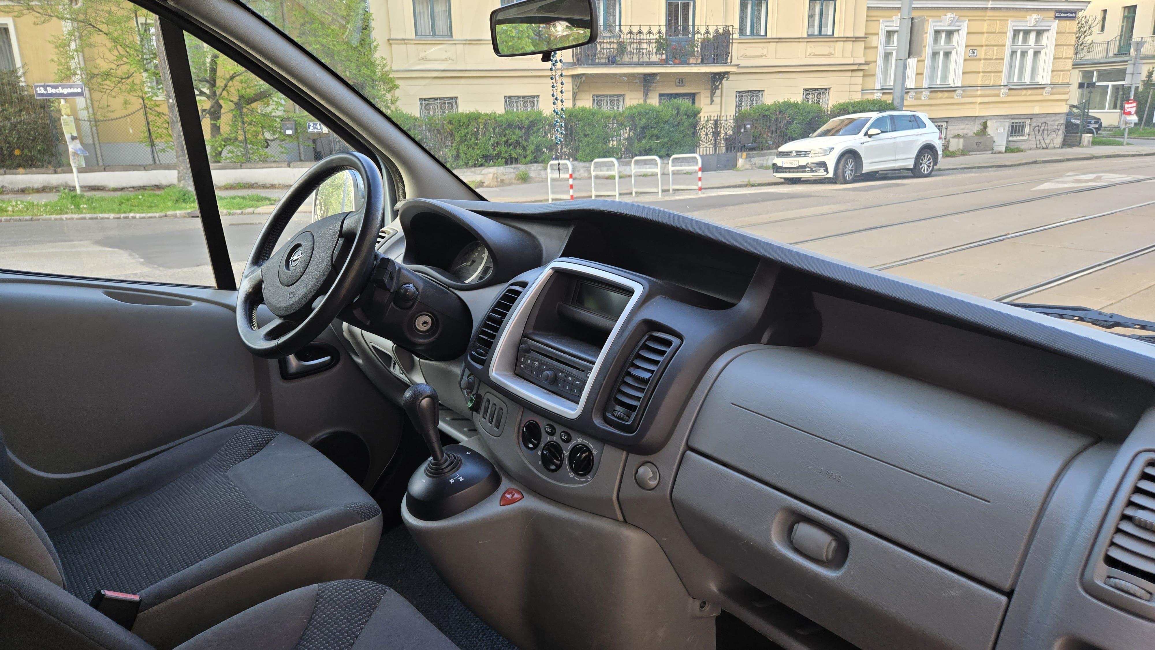 Opel Vivaro mit Winterreifen