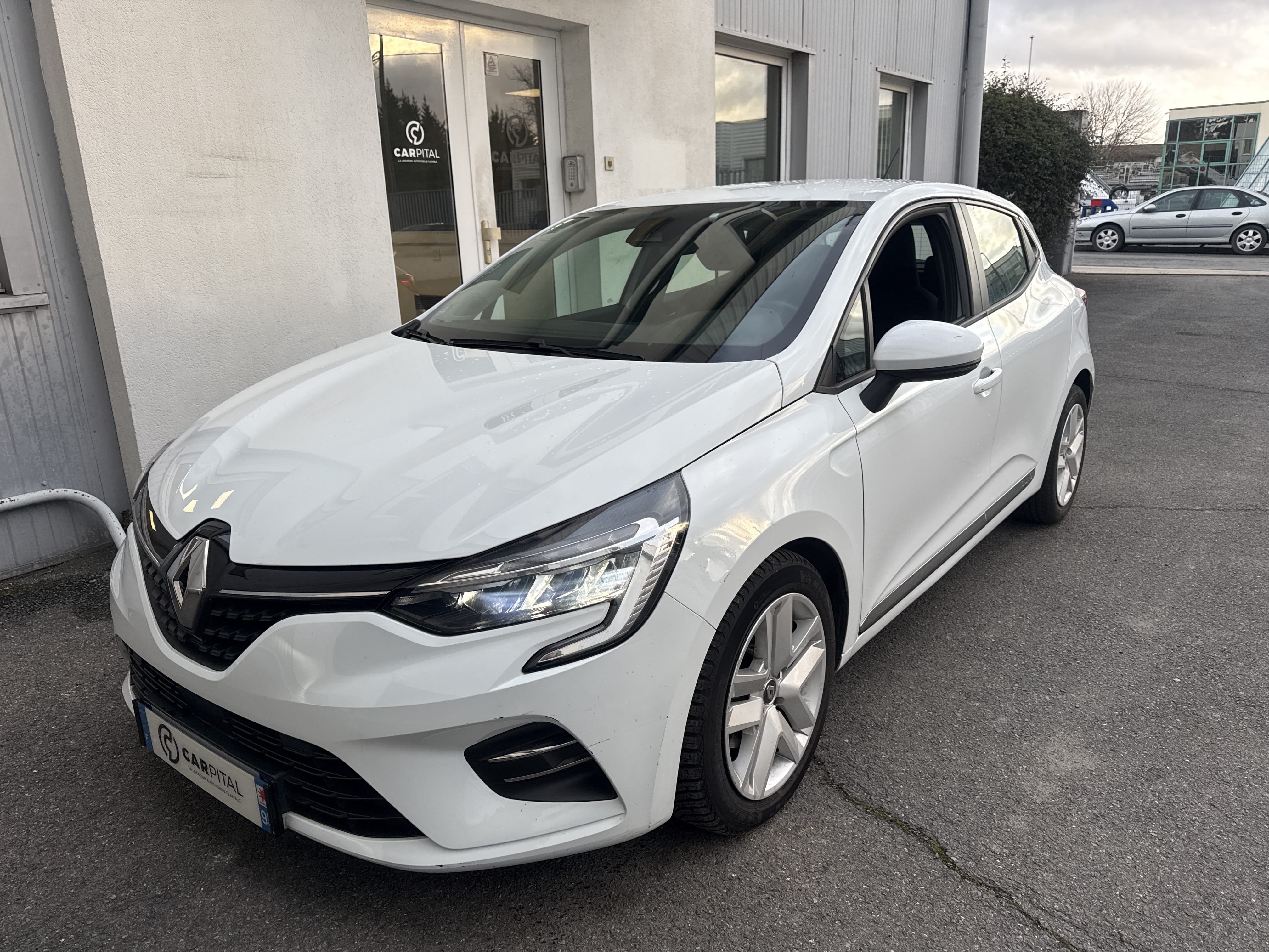 Renault Clio, 2022, Essence 98 / Électrique (hybride), automatique