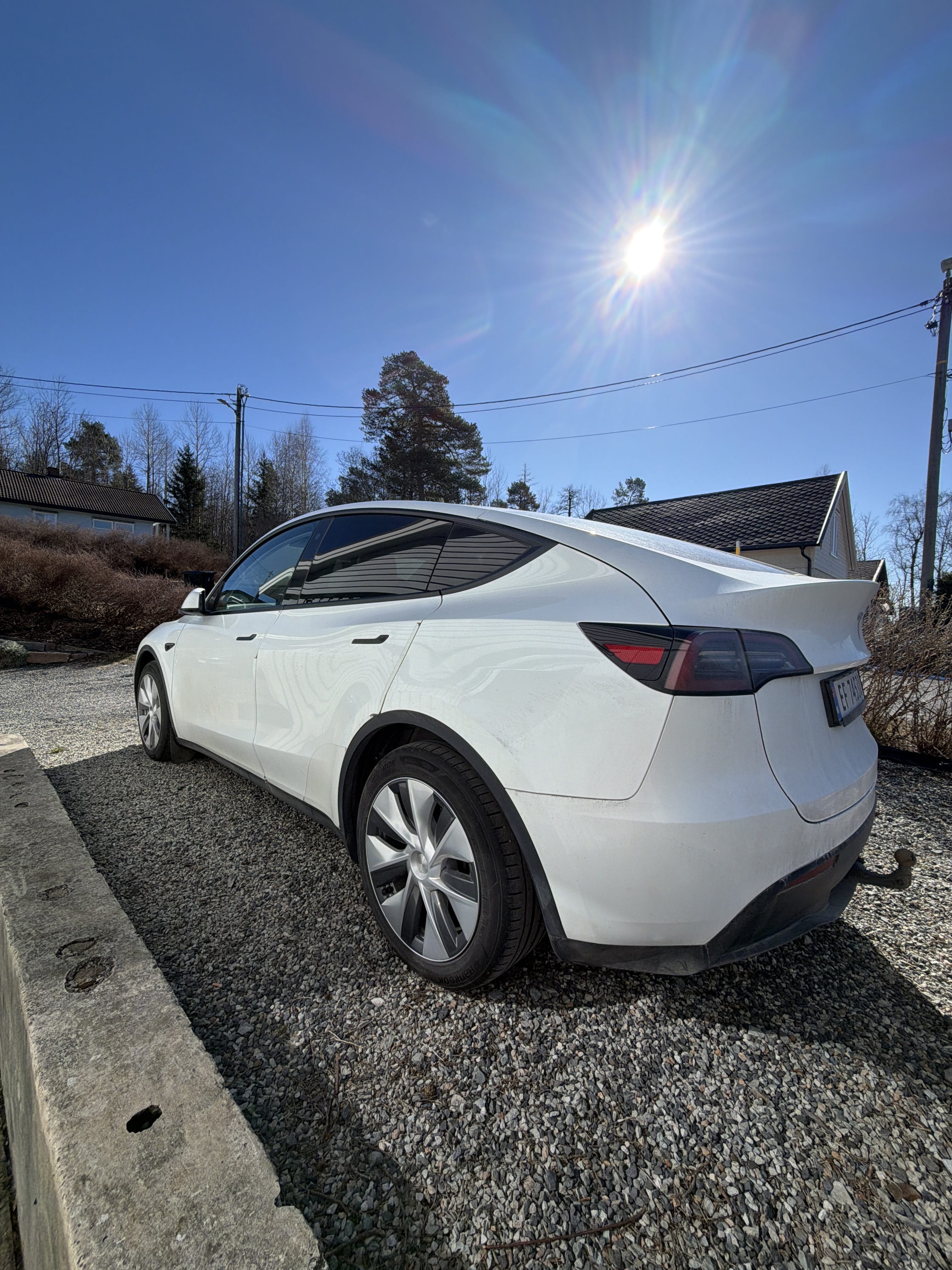 Tesla Model Y Long Range med Ryggekamera