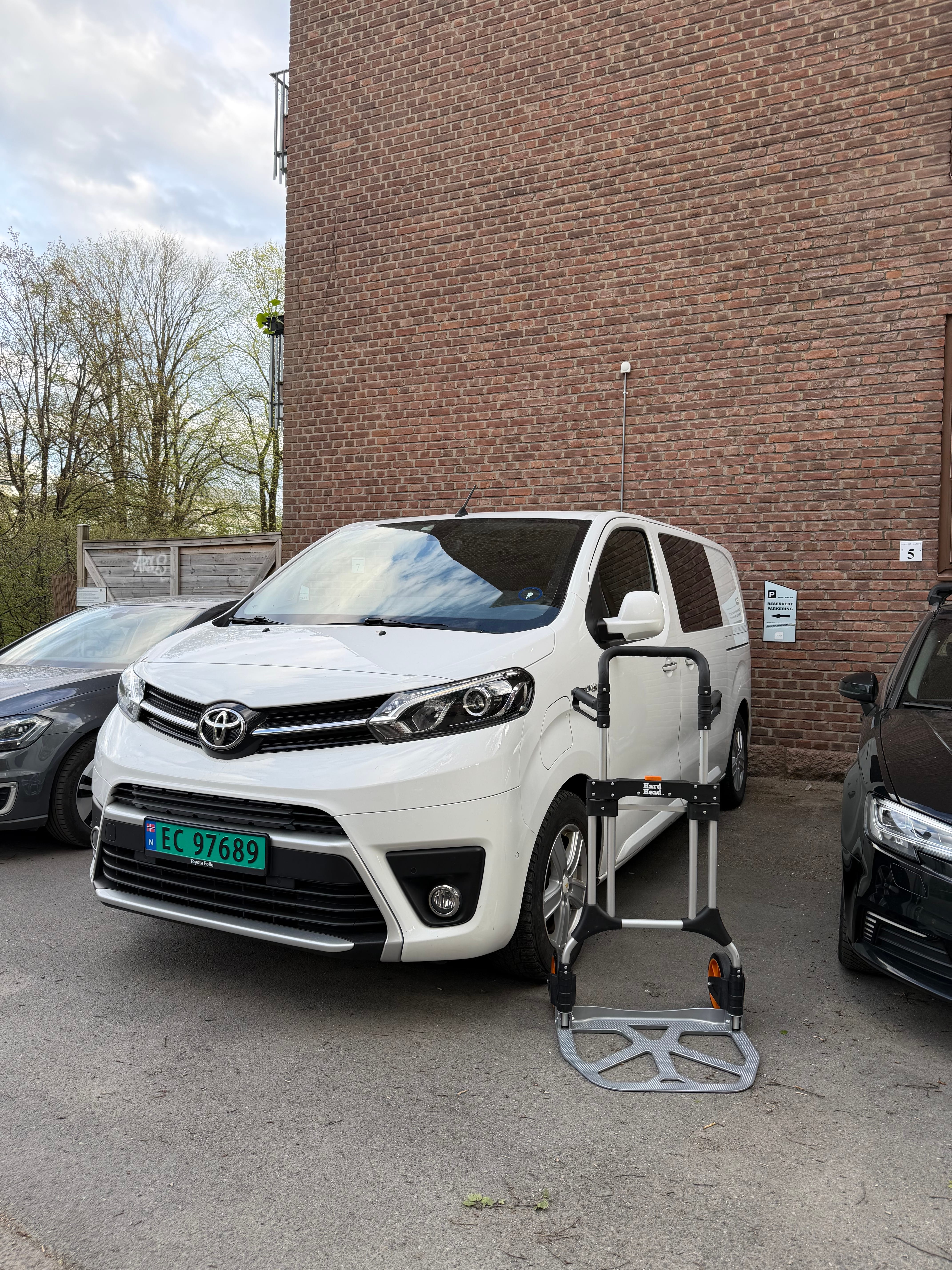 Toyota Proace Varebil Elektrisk (3 seter) 210cm lasterom m/tralle!, 2021, Elektro, Automatik