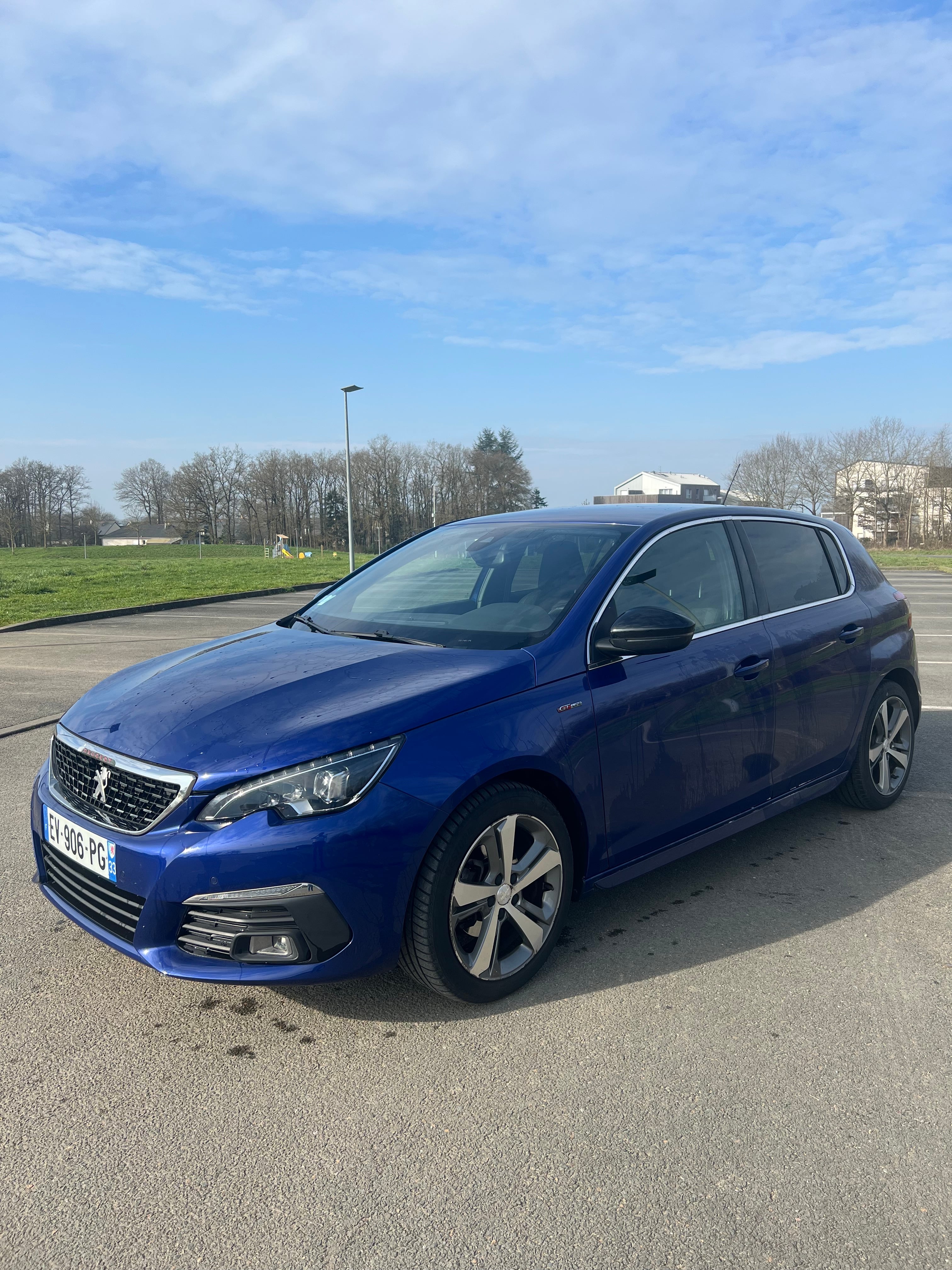 Peugeot 308, 2018, Essence 95
