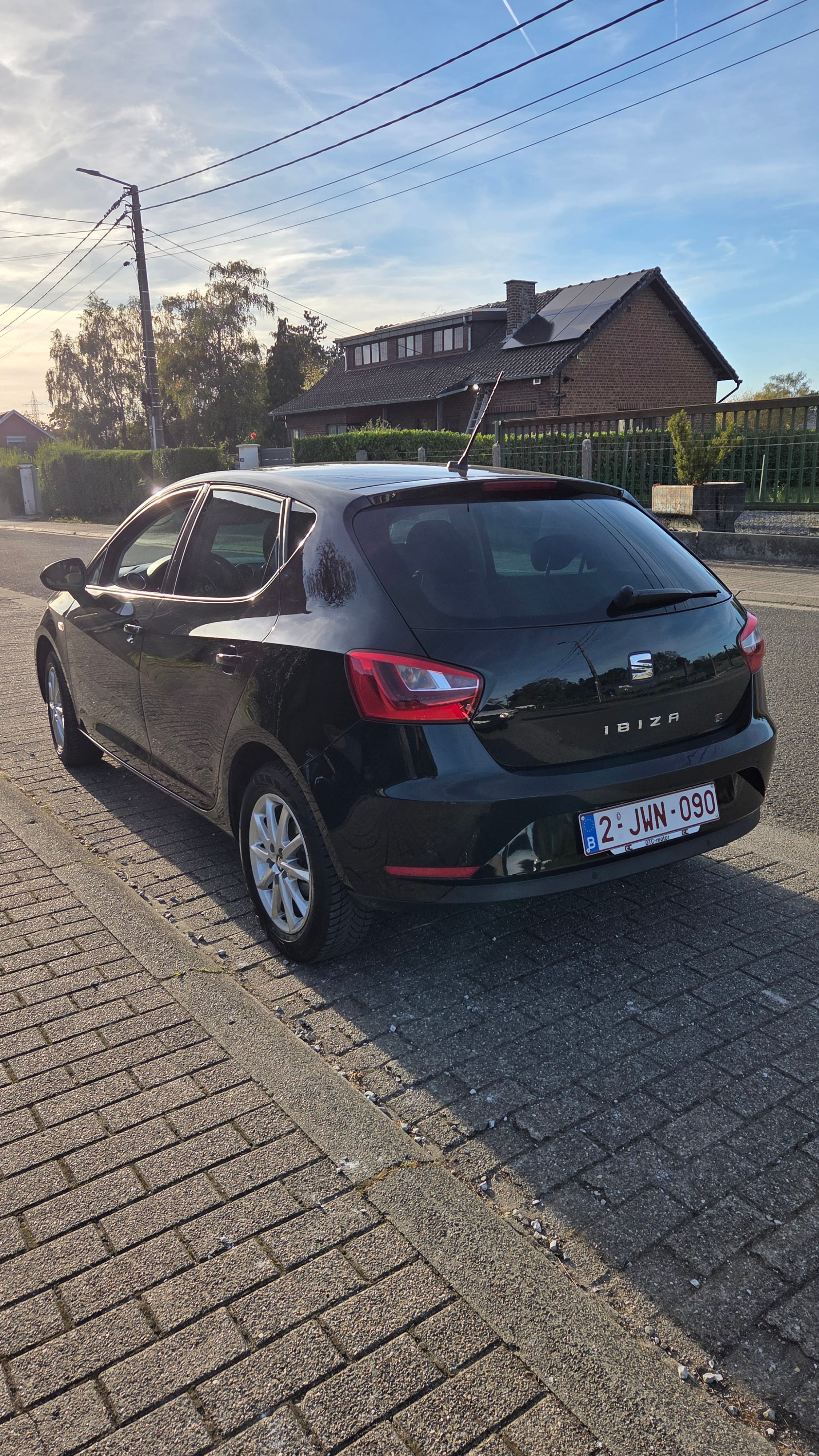 Seat Ibiza 1.0 70kW avec Audio Bluetooth