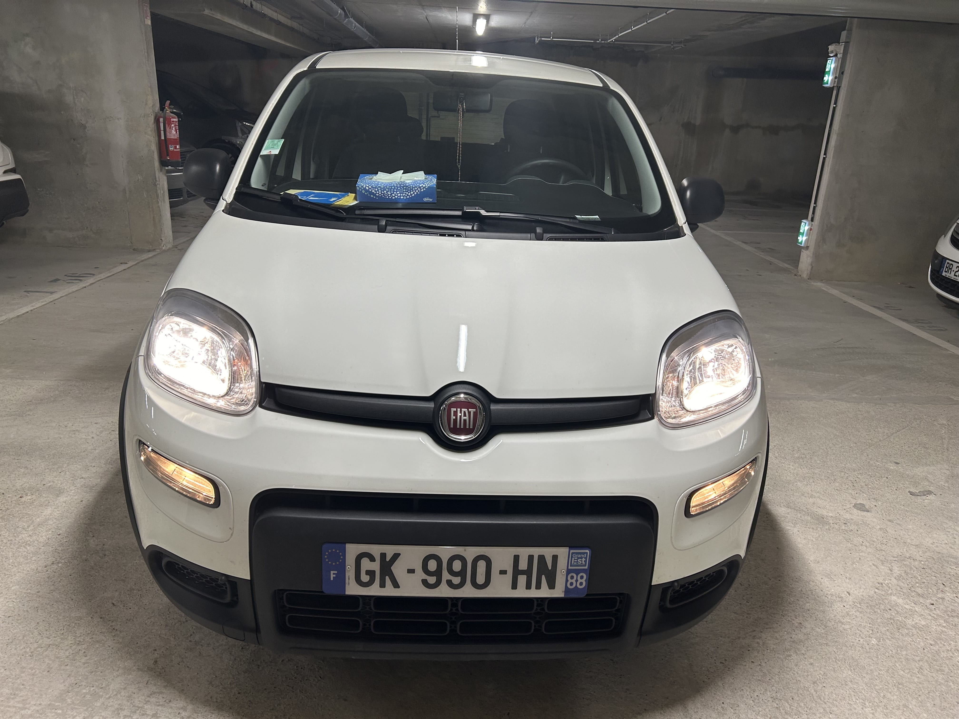 Fiat Panda Essence hybride très économique, 2022, Essence 98 / Électrique (hybride)