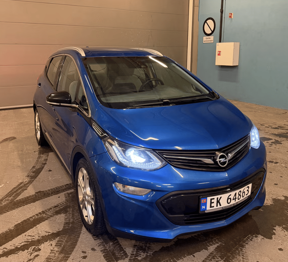 Opel Ampera E, 2017, Électrique, automatique