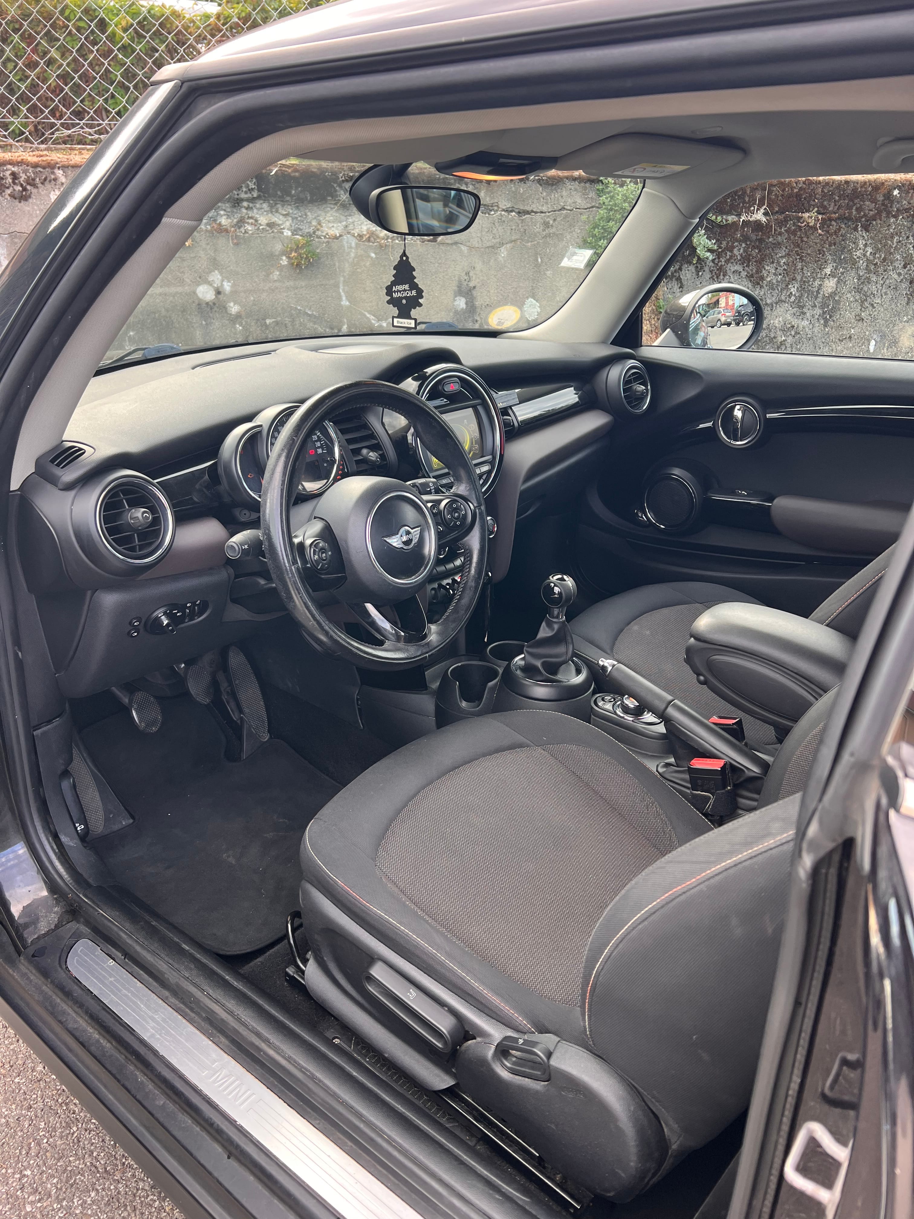 Mini One 3 Portes avec GPS