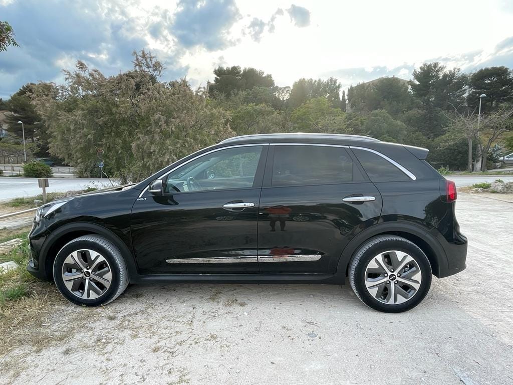 Kia e-Niro 100% Electrique. 450km d'autonomie (sur routes). 1er plein offert met Airco