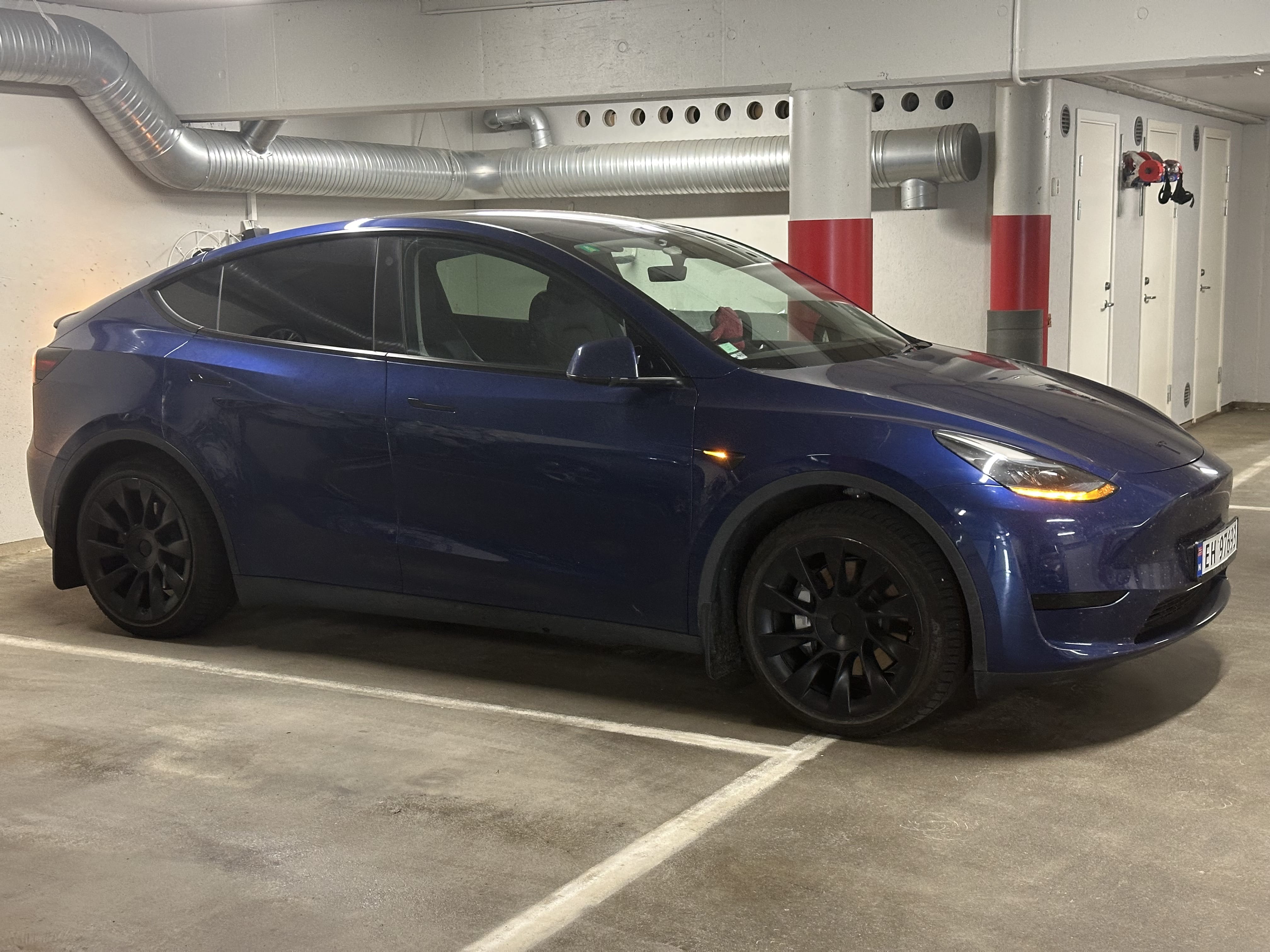 Tesla Model Y med Aircondition