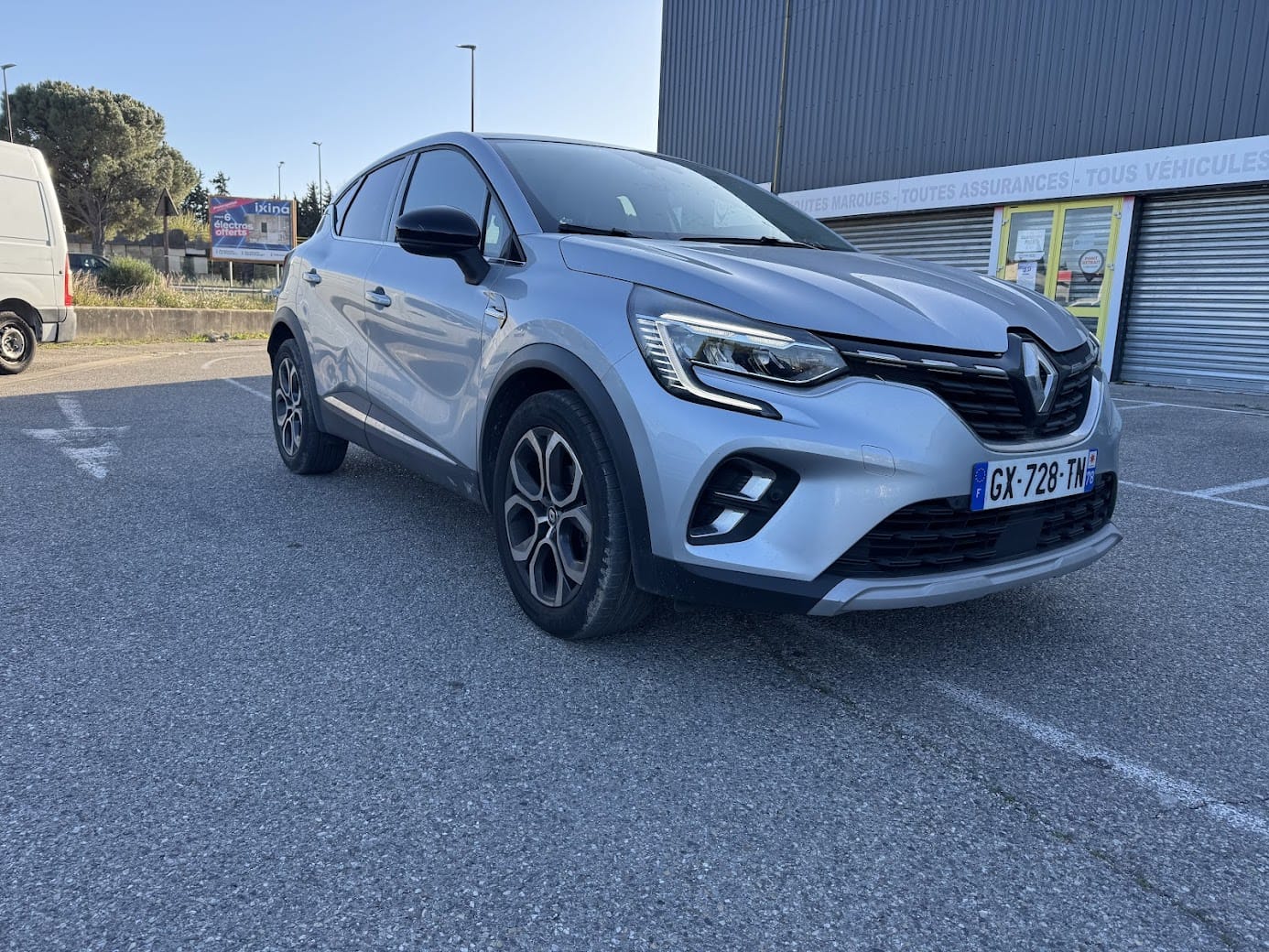 Renault Captur Hybride Ess BV auto GX728TN, 2024, Essence 98 / Électrique (hybride), automatique