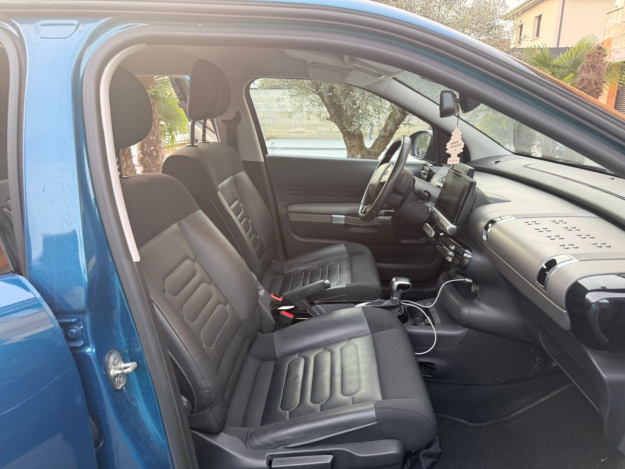 Citroen C4 Cactus Shine cuir boite automatique diesel avec Régulateur de vitesse