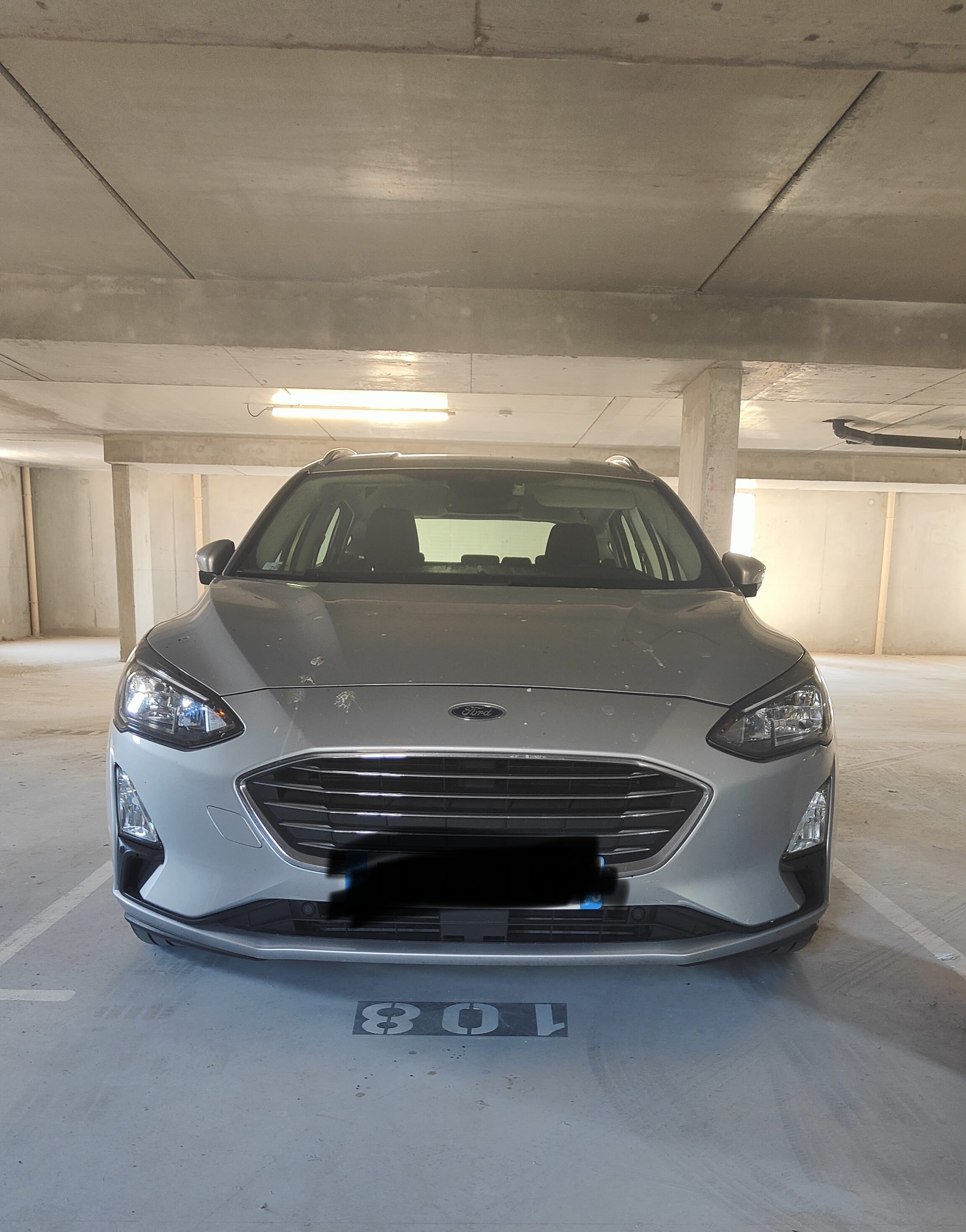 Ford Focus SW Business 125ch Turbo Titanium avec Entrée audio / iPod