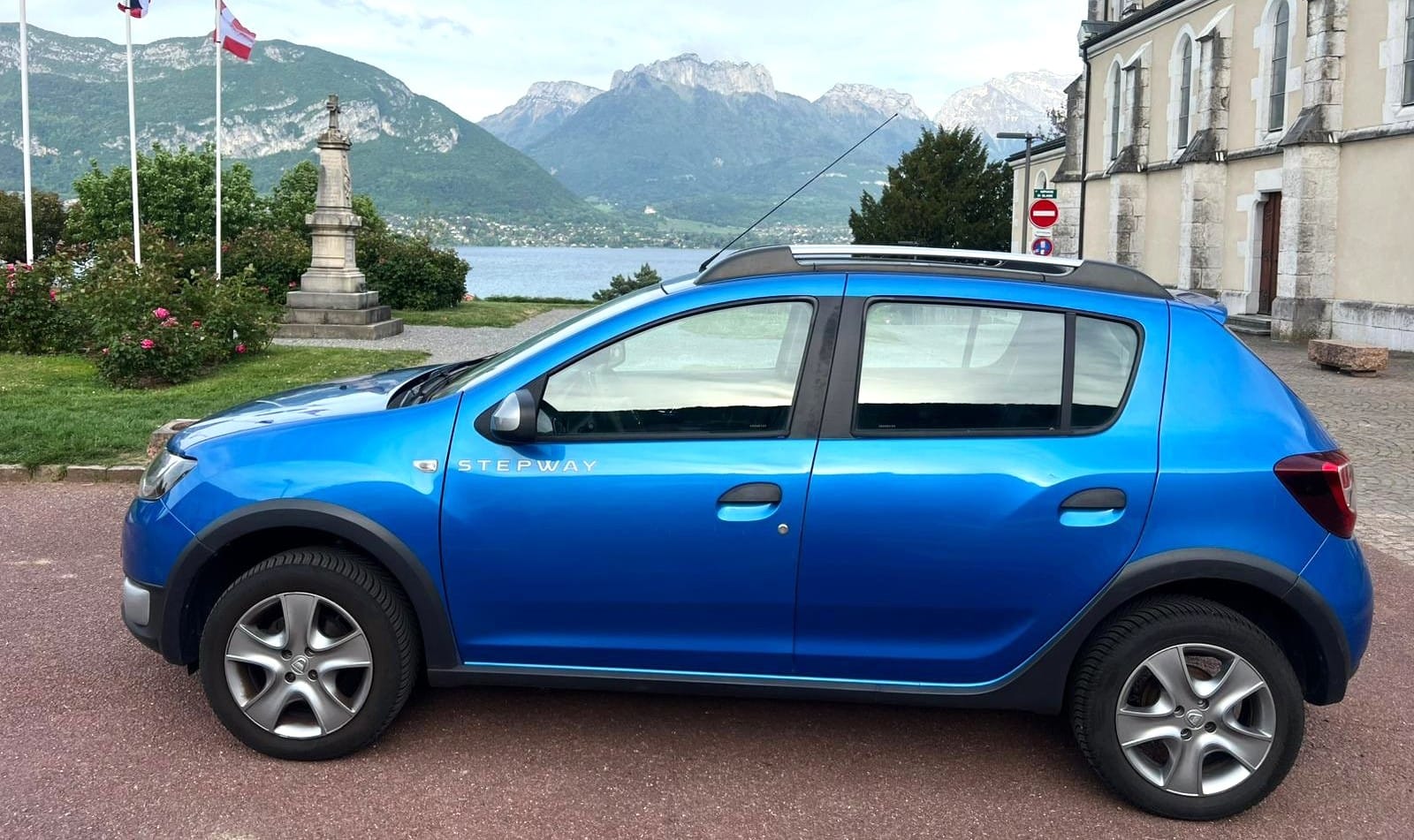 Dacia Sandero avec Climatisation