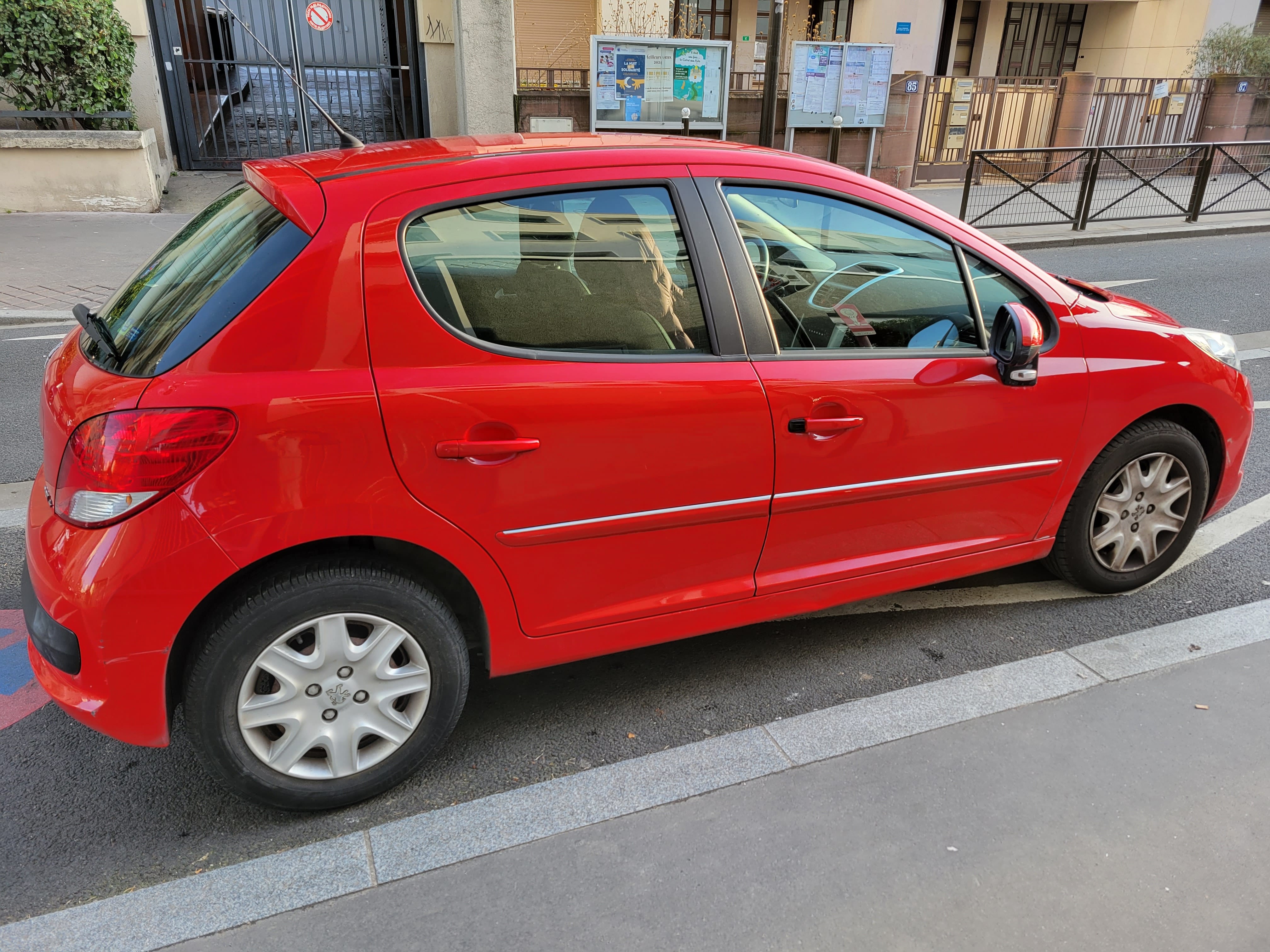 Peugeot 207