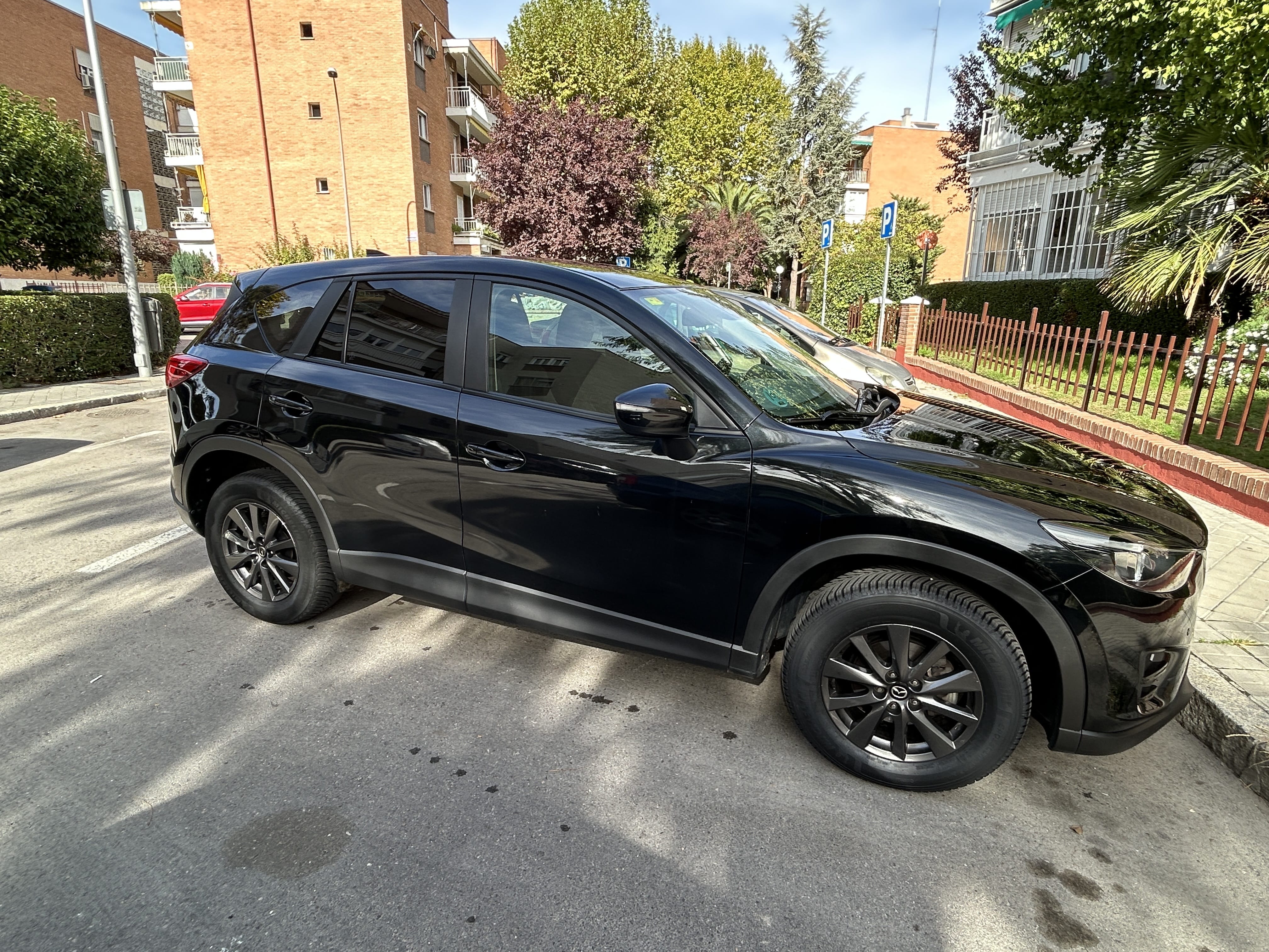 Mazda CX-5 con Control de velocidad