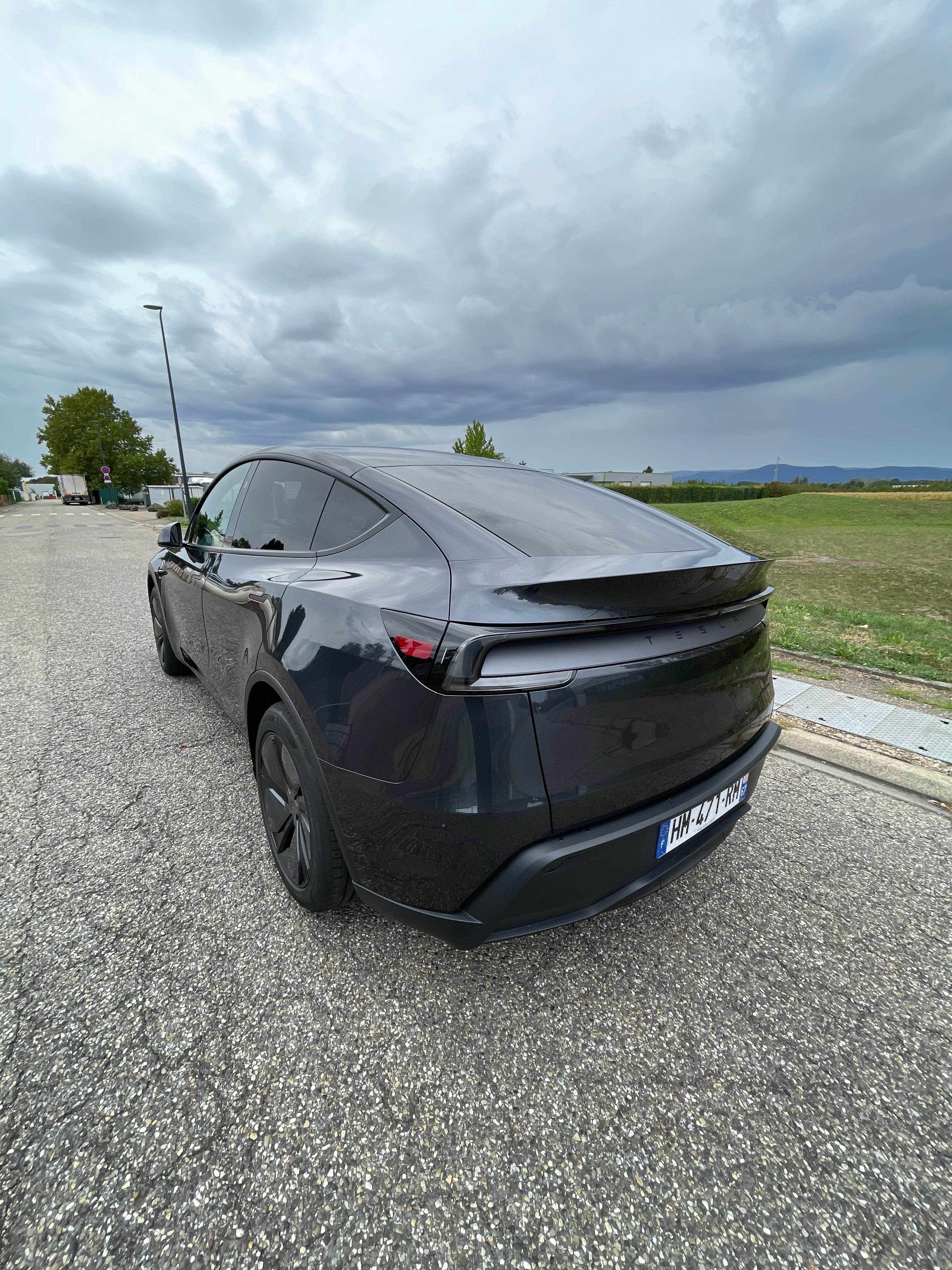 Tesla Model Y Long Range avec Caméra de recul