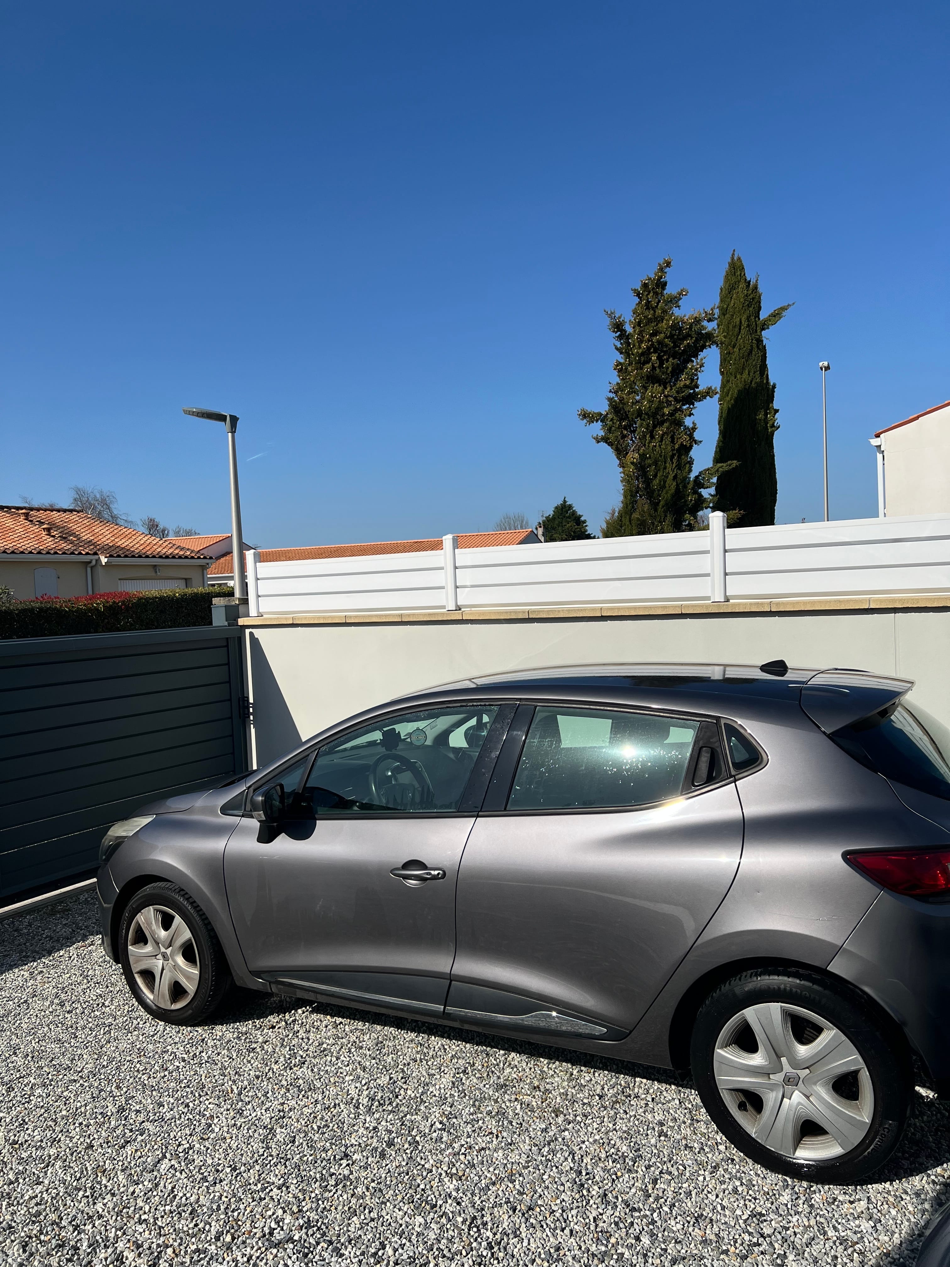 Renault Clio avec Climatisation
