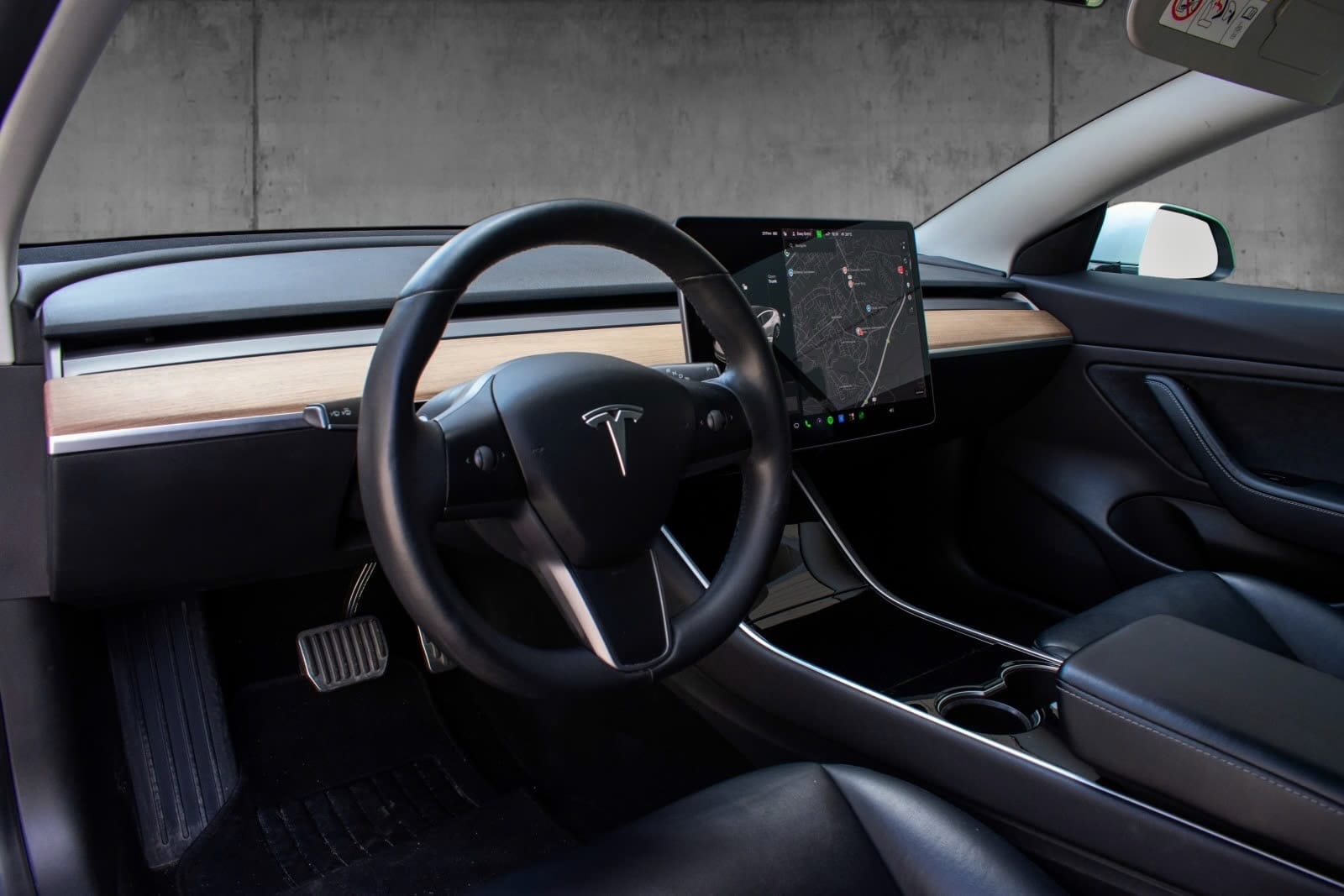 Tesla Model 3 med Cruisekontroll