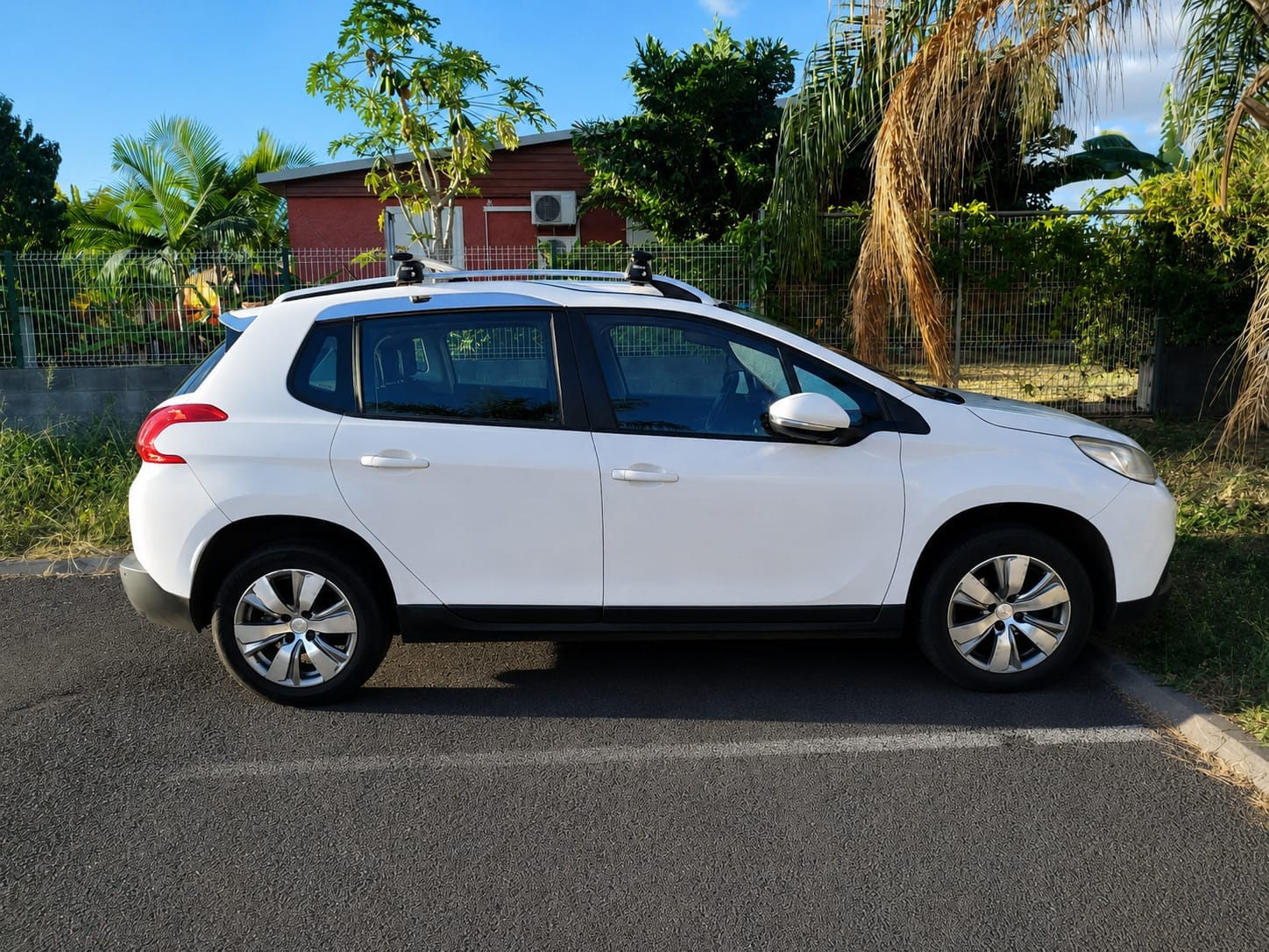 Peugeot 2008 avec Climatisation