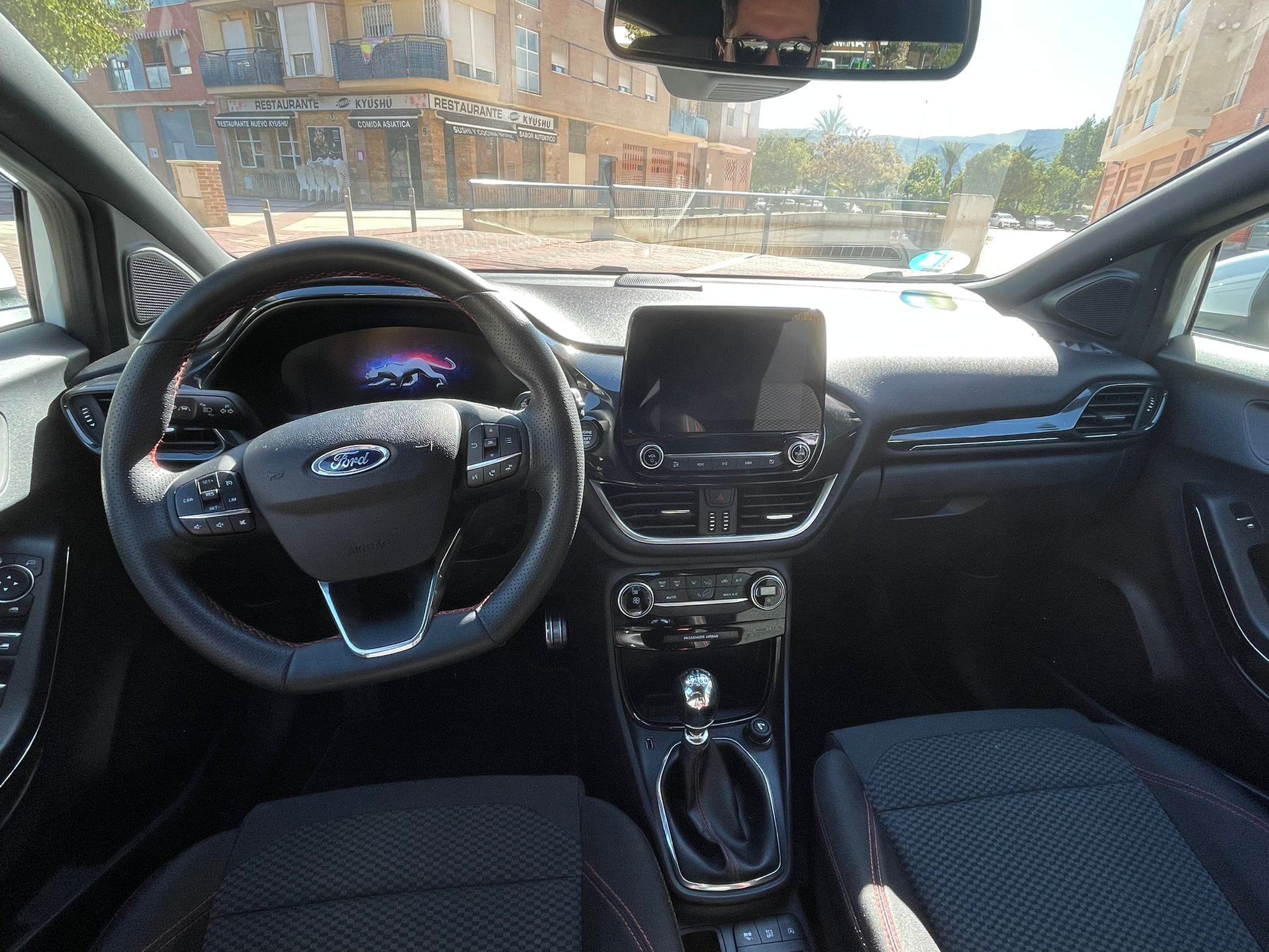 Ford Puma met Cruise control