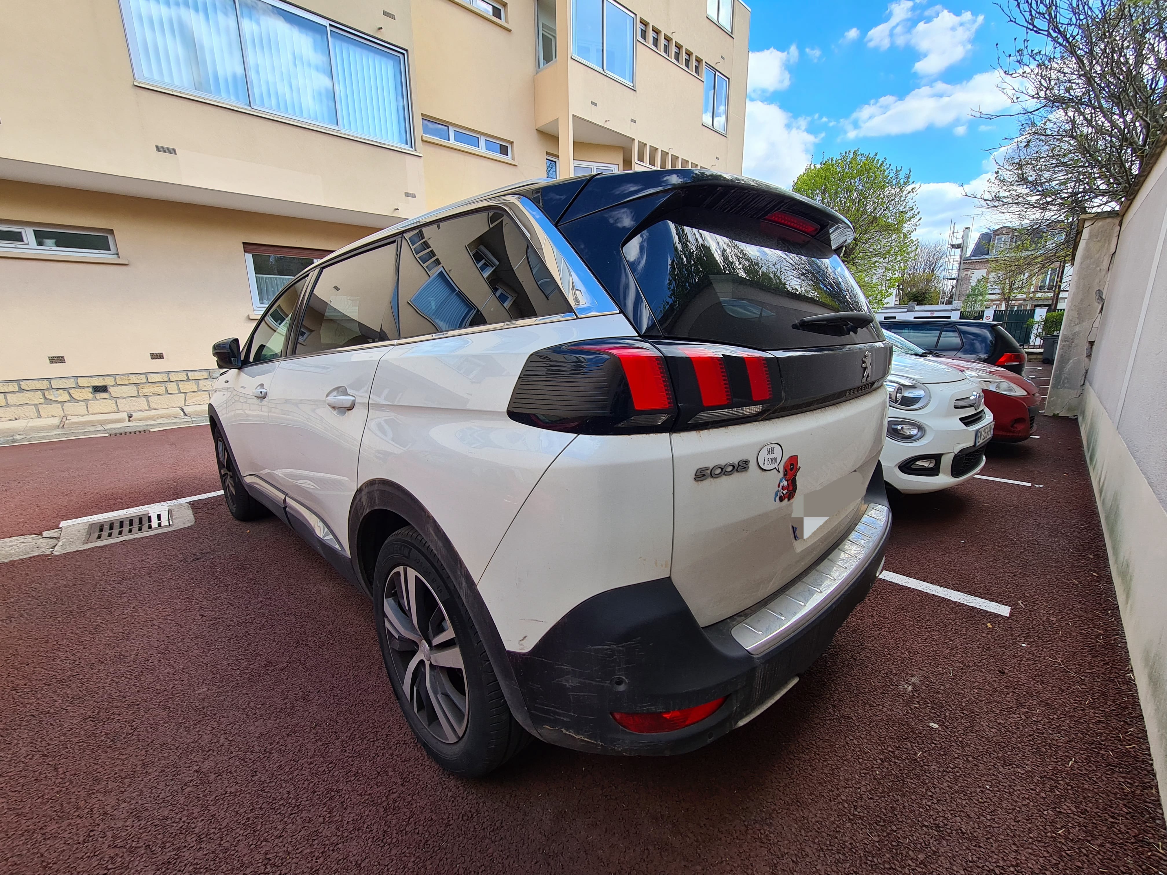 Peugeot 5008 - Pneus 4 saisons 3PMSF et Chaînes avec Régulateur de vitesse