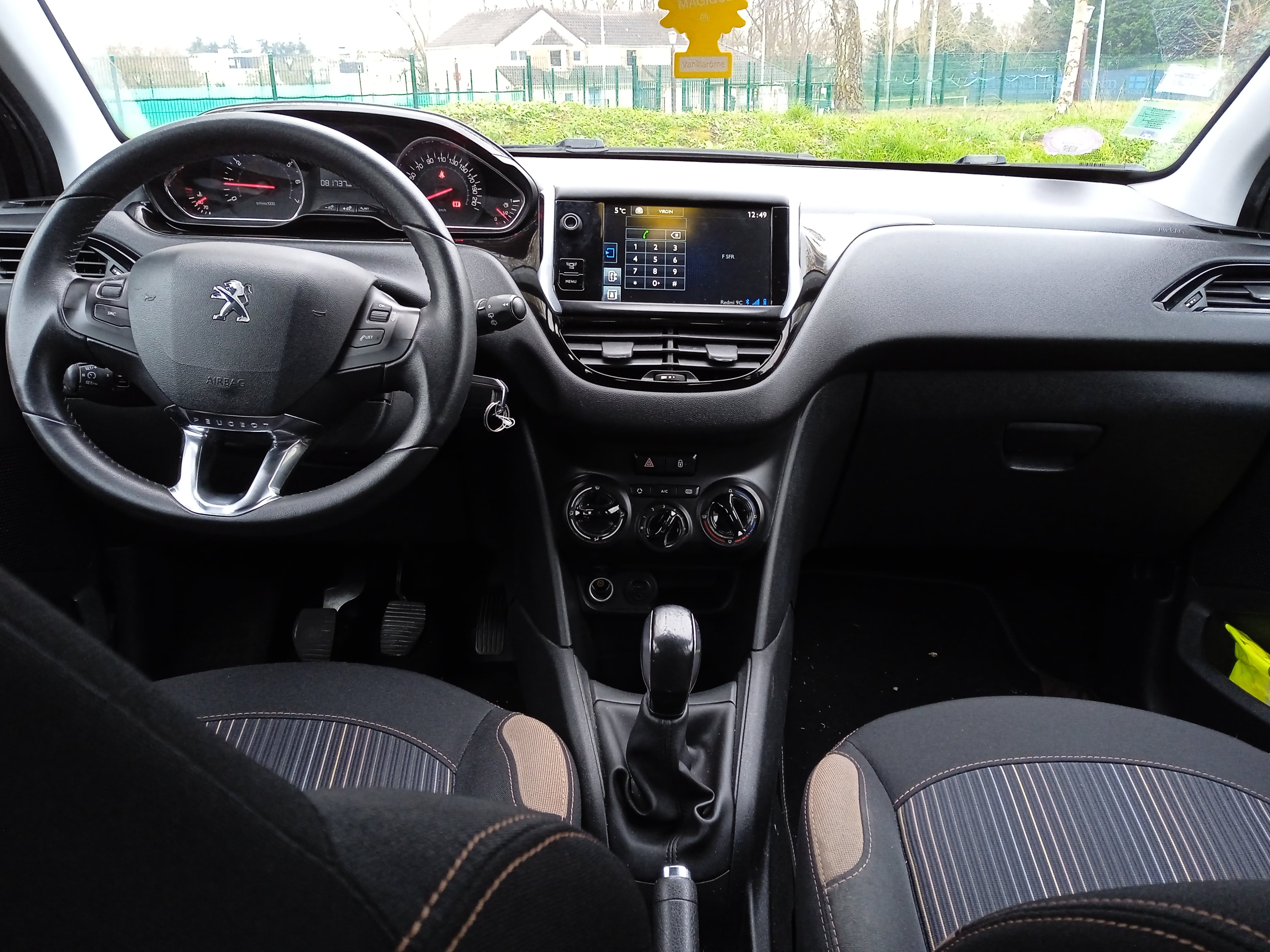 Peugeot 208 avec Régulateur de vitesse