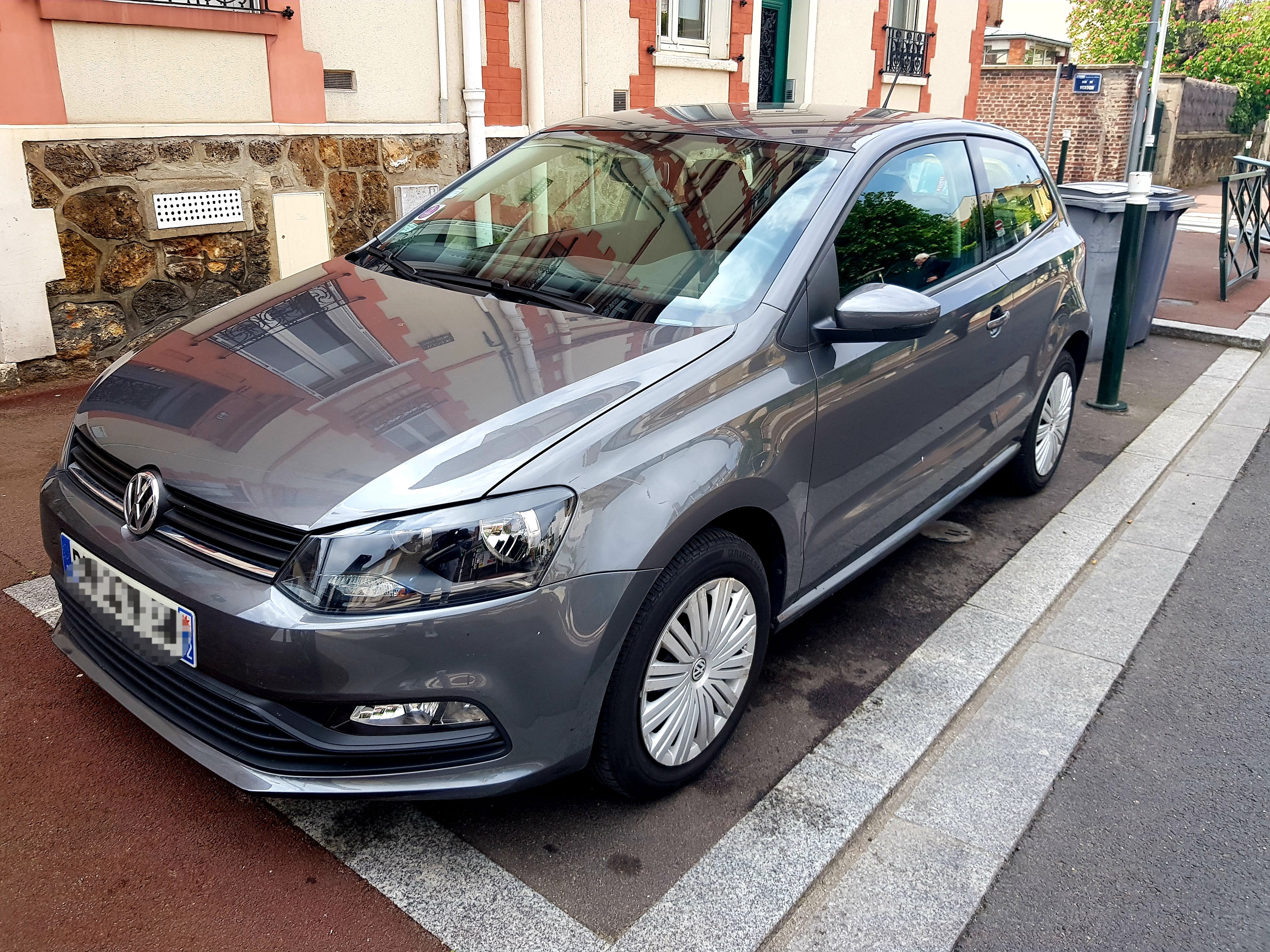 Volkswagen Polo 1.0 trendline citadine, 2015, Essence 98