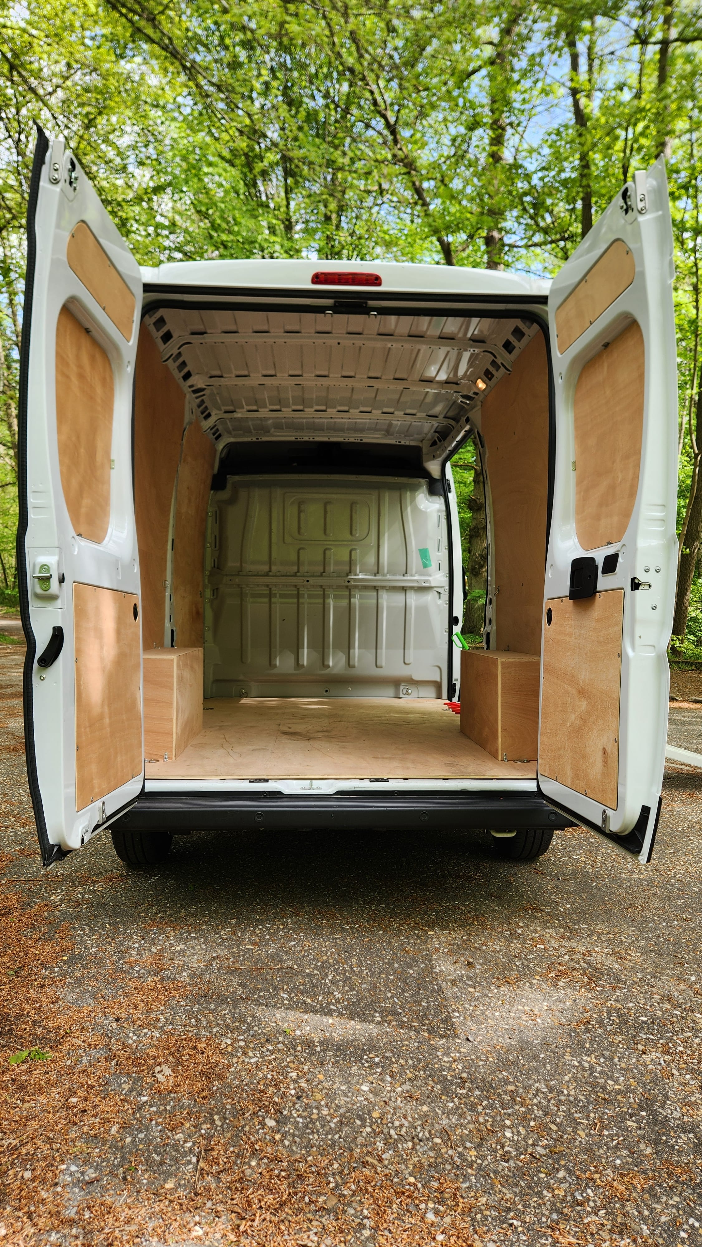 Peugeot Boxer Avec diable et rampes avec Audio Bluetooth