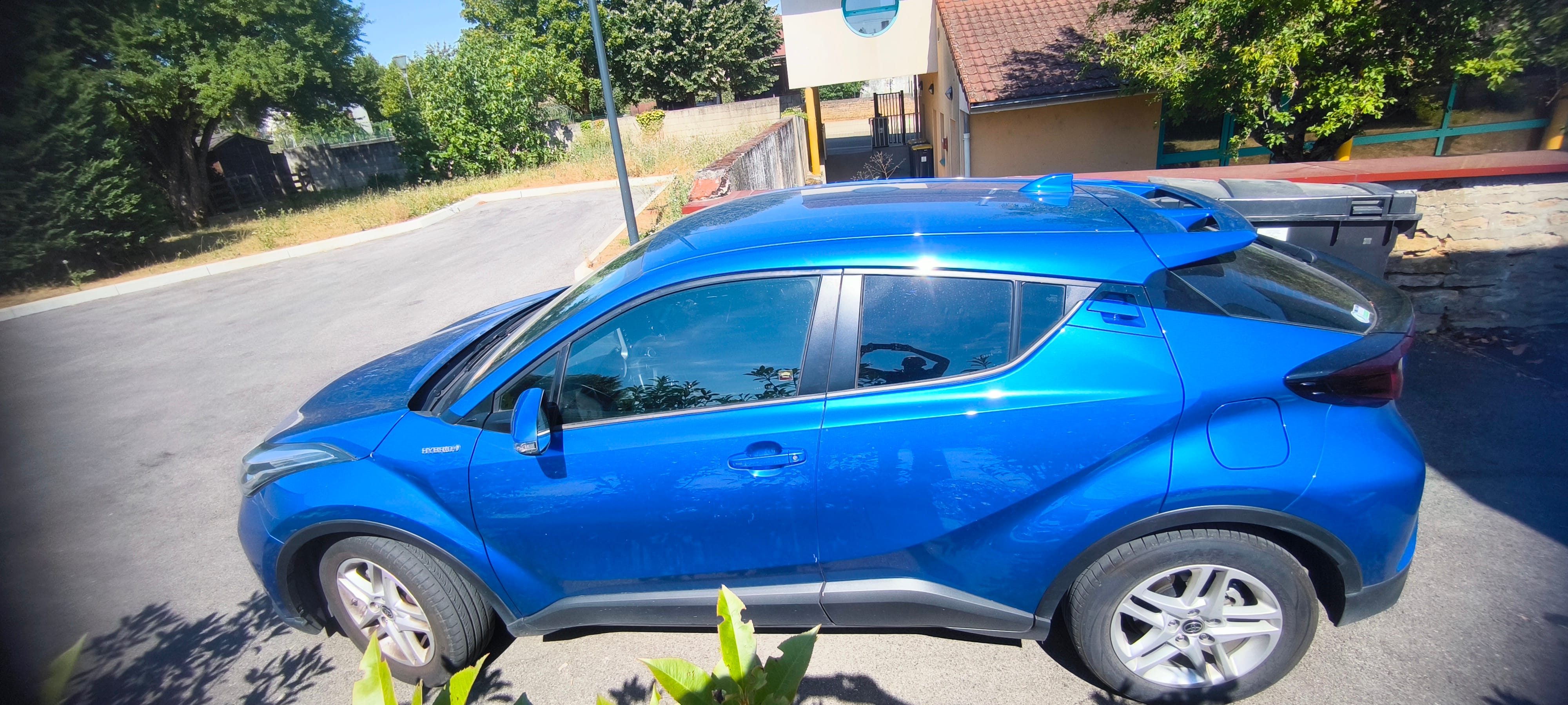 Toyota C-HR Hybrid 1.8 avec Climatisation