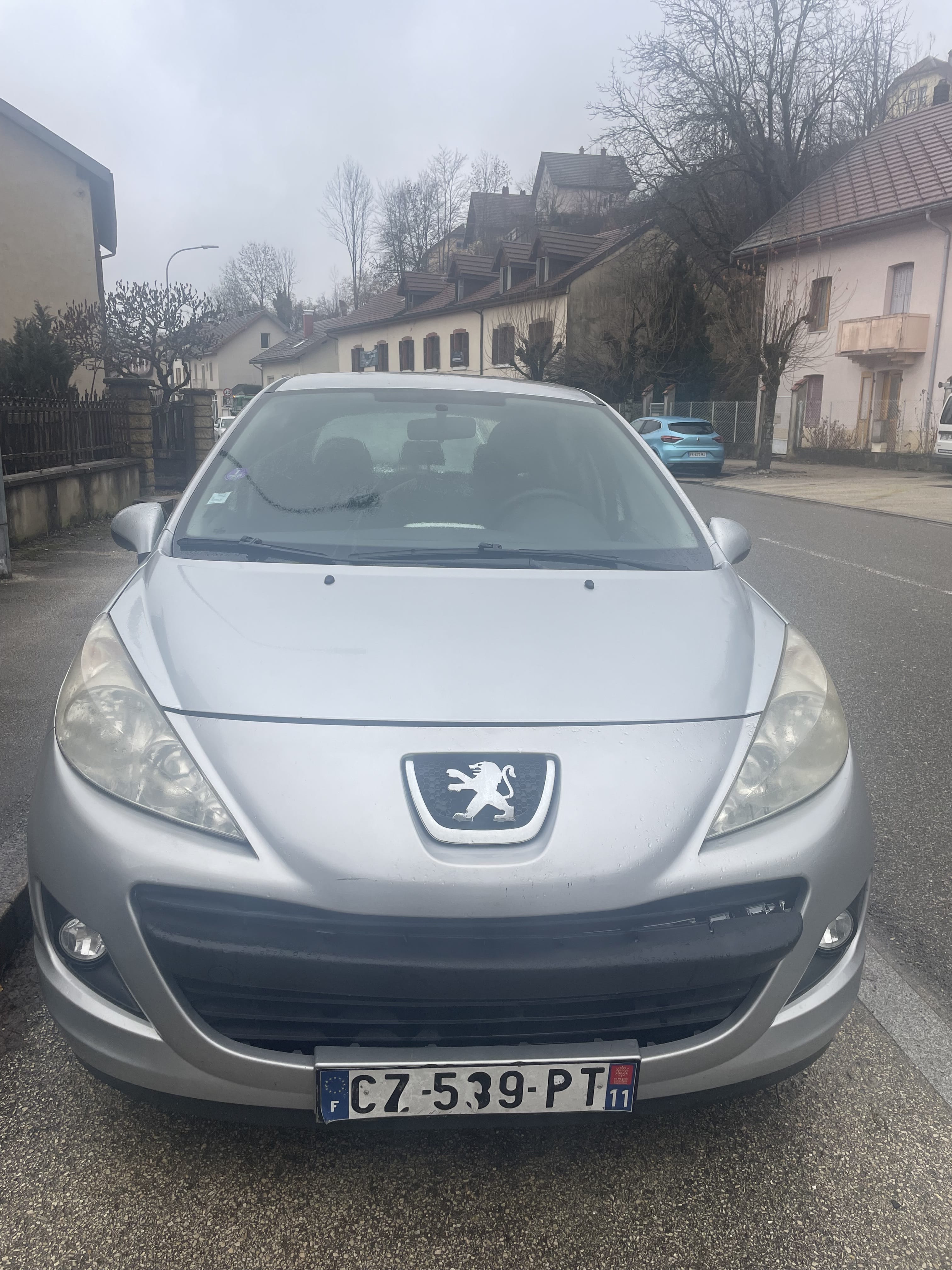 Peugeot 207, 2013, Essence 95