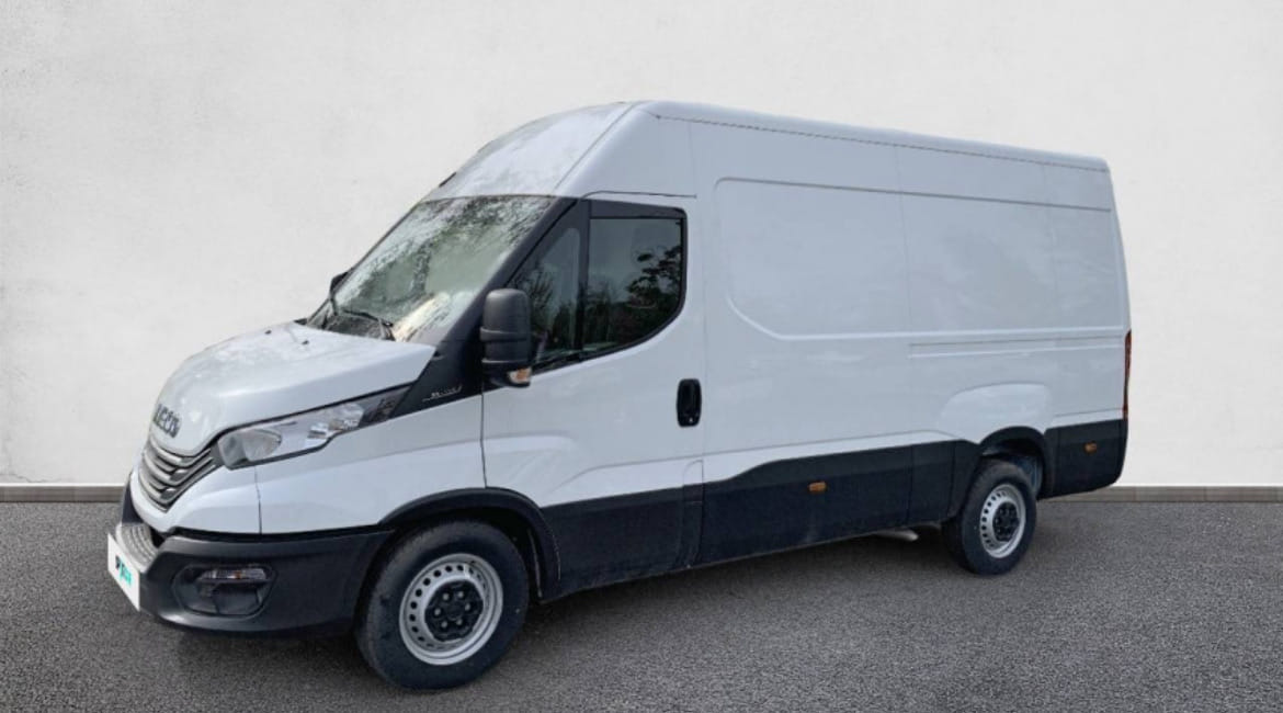 Iveco Daily Fourgon avec Climatisation