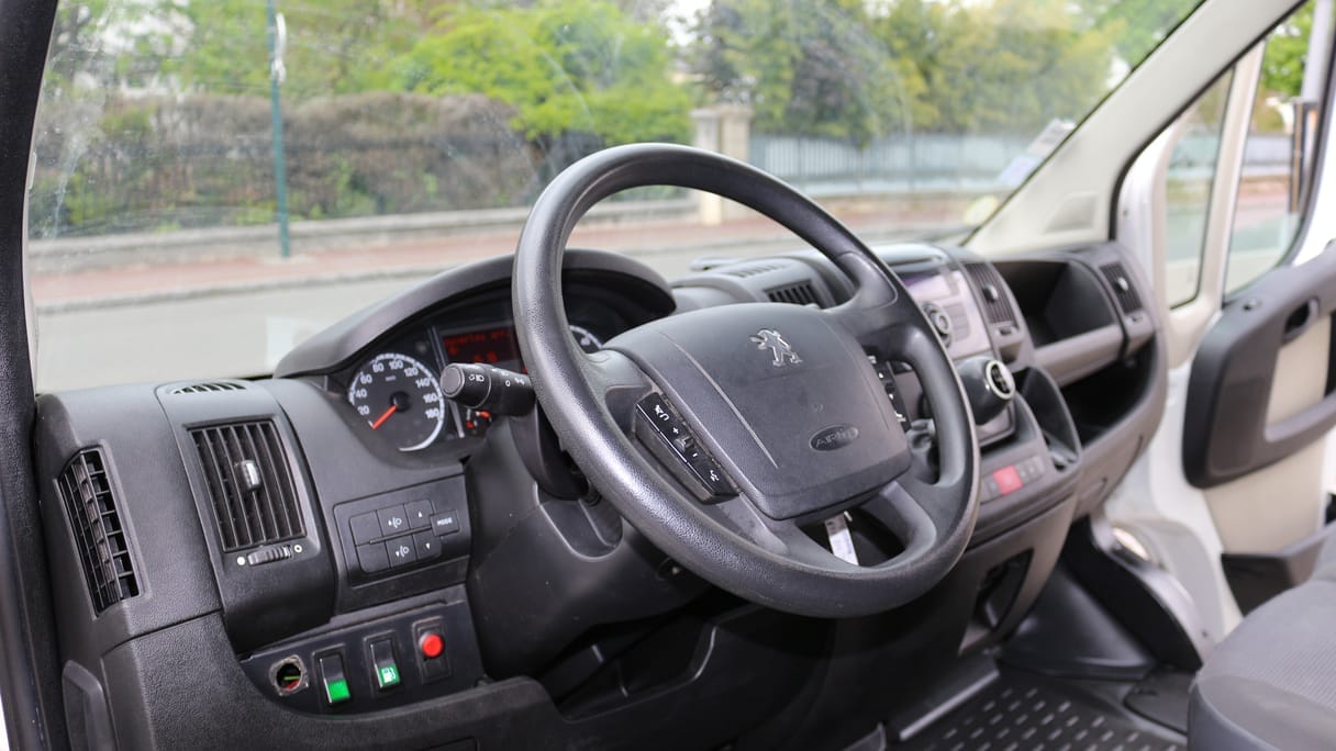 Peugeot Boxer DC-712-PA