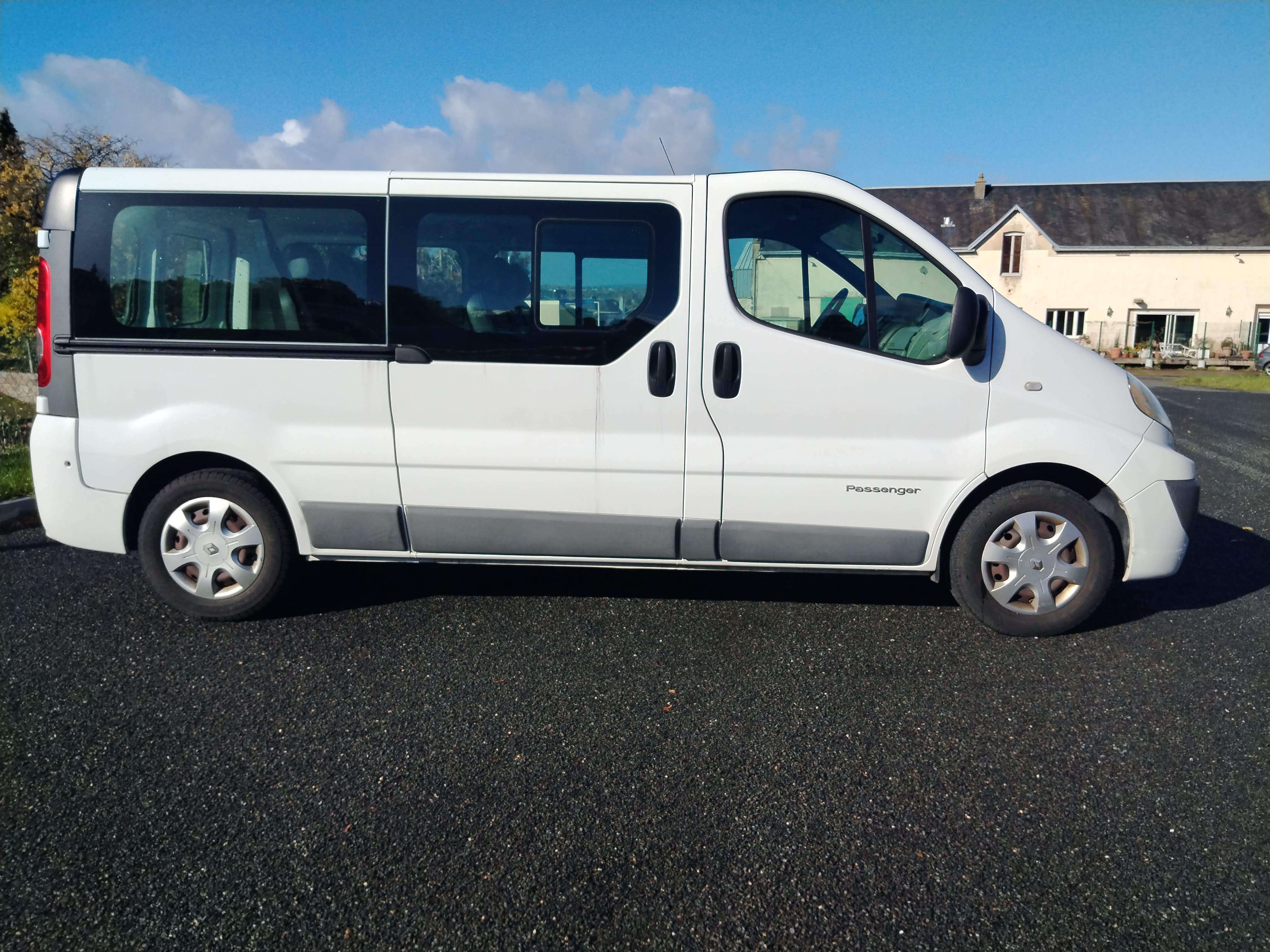 Renault Trafic Passenger avec Climatisation