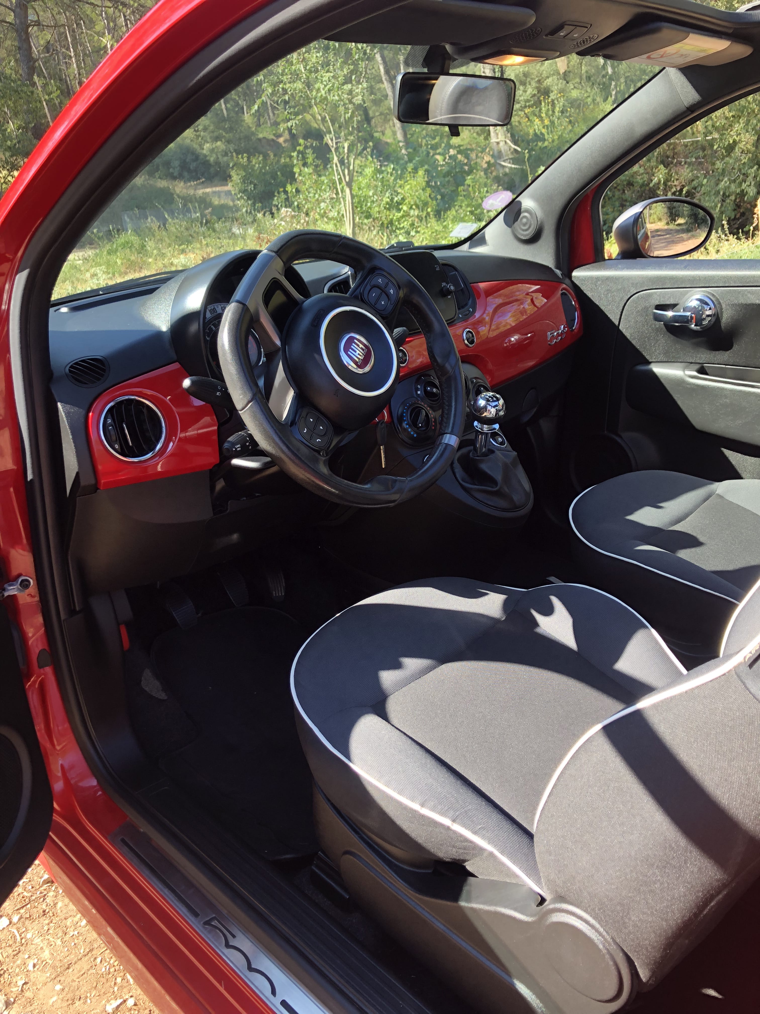 Fiat 500 C avec GPS