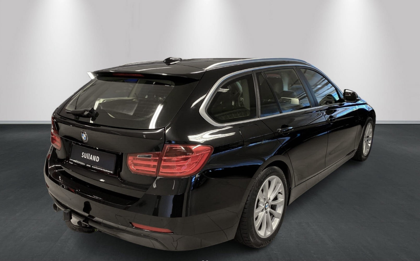 BMW 3-Serie 320i xDrive med Aircondition