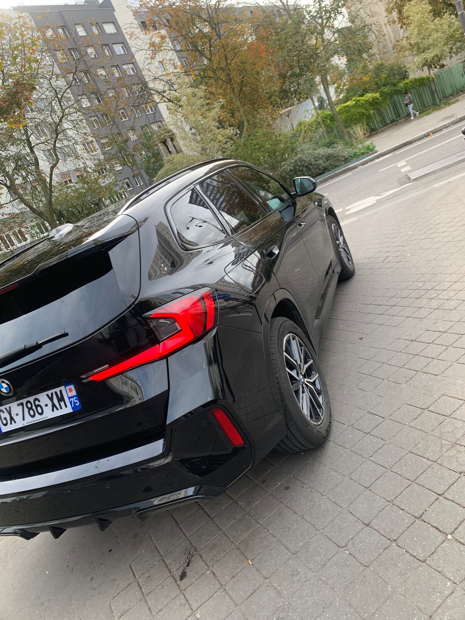 BMW X1 sDrive18i avec GPS